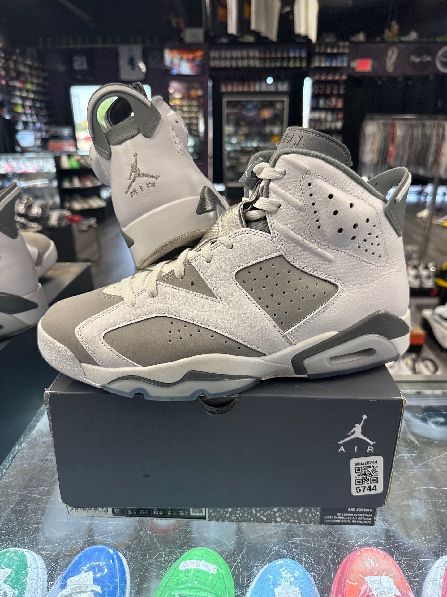 2023 Air Jordan Retro 6 "Cool Grey"