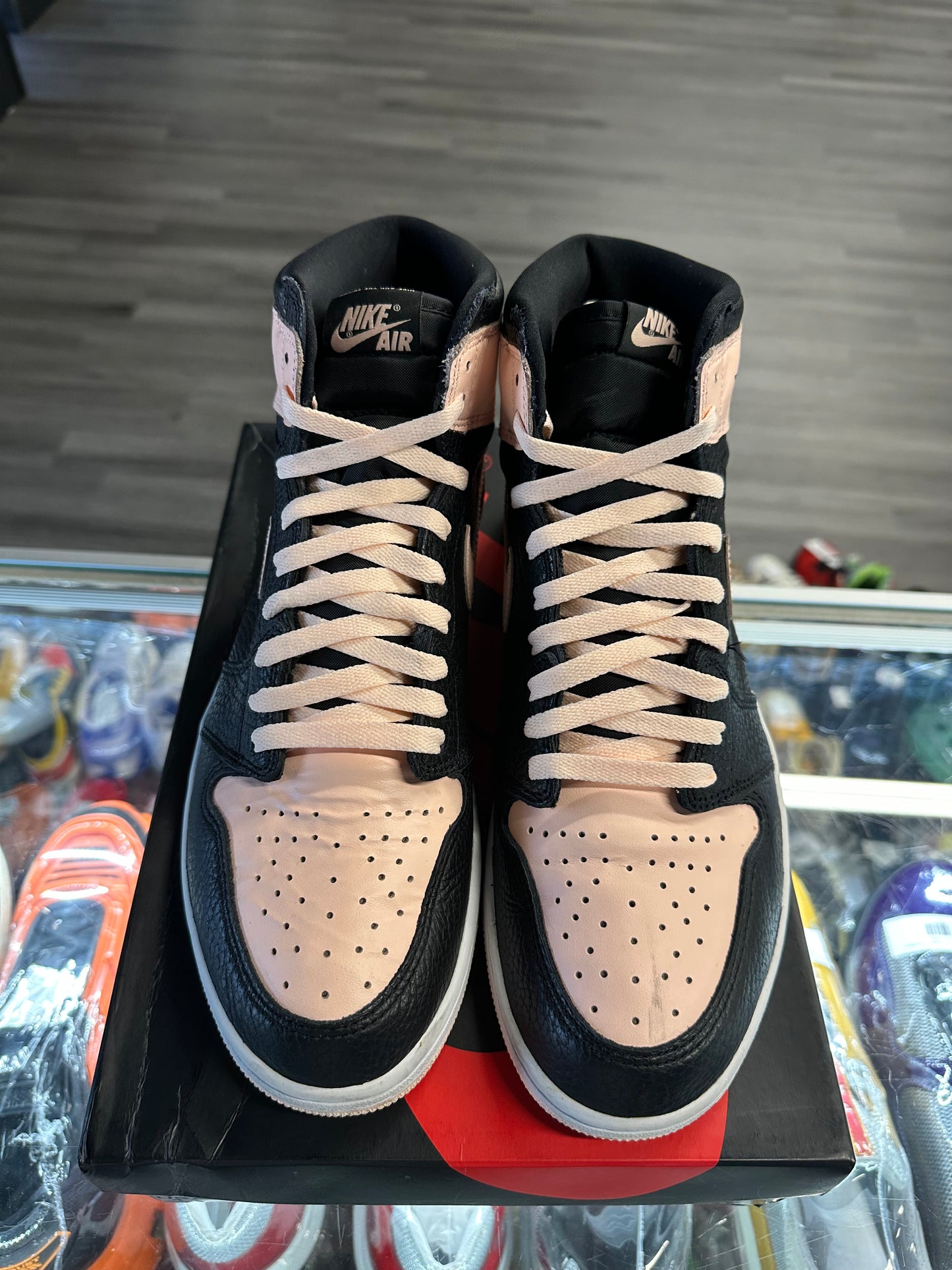 2019 Air Jordan Retro 1 "Black Crimson Tint"