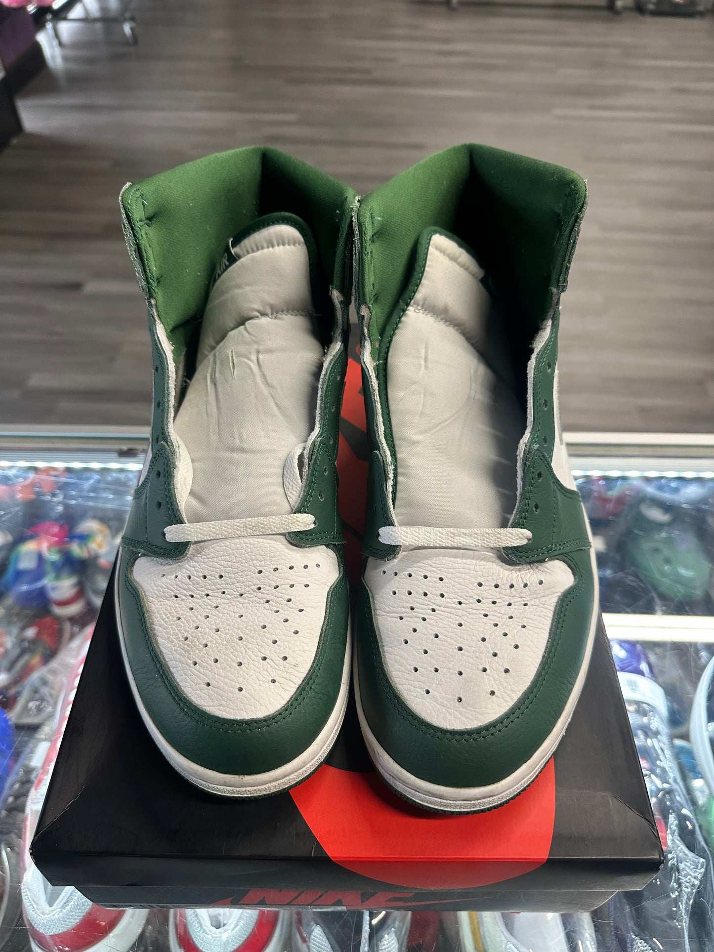 2022 Air Jordan Retro 1 High "Gorge Green"