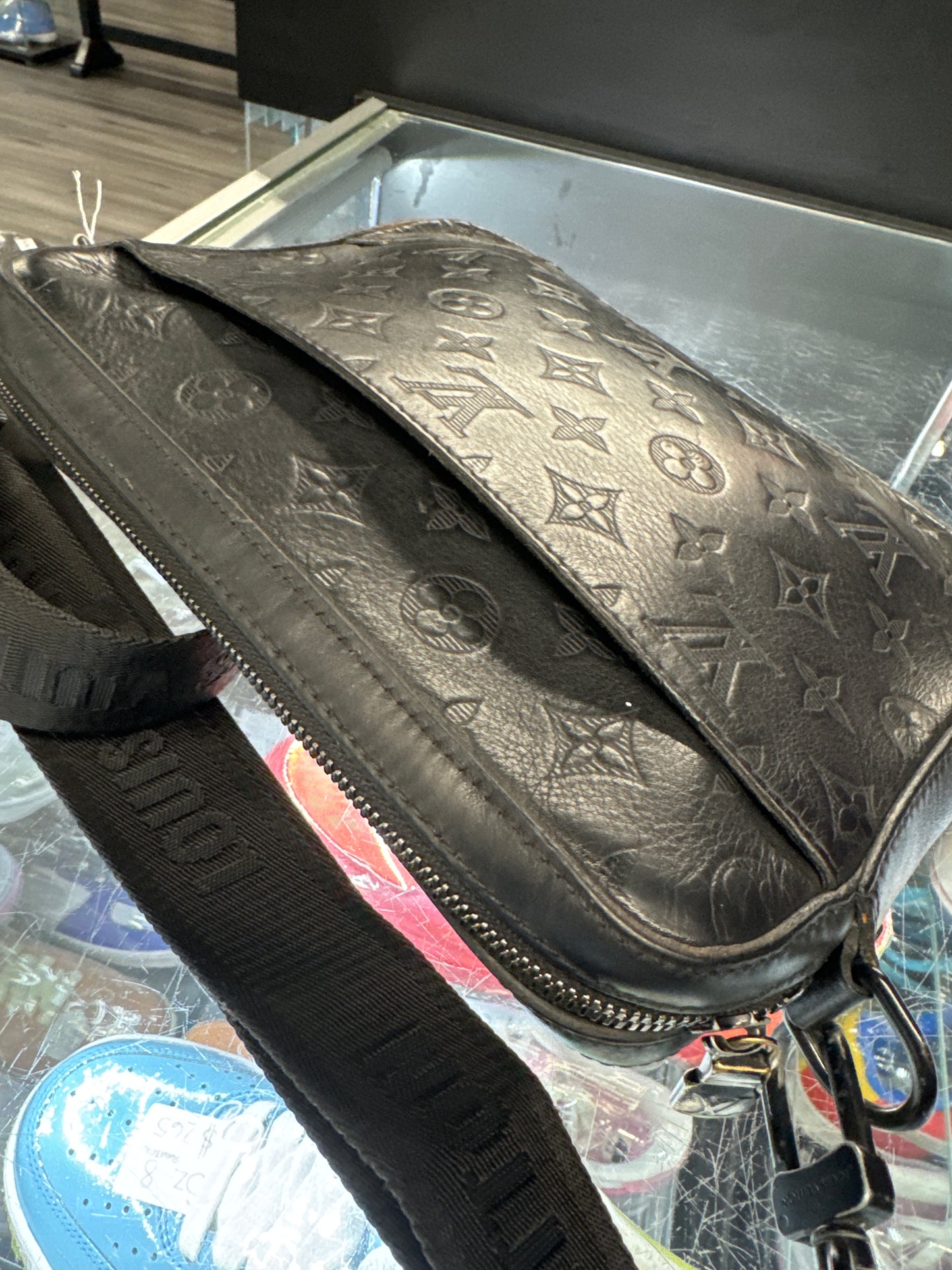 Louis Vuitton Messenger Bag "Black"