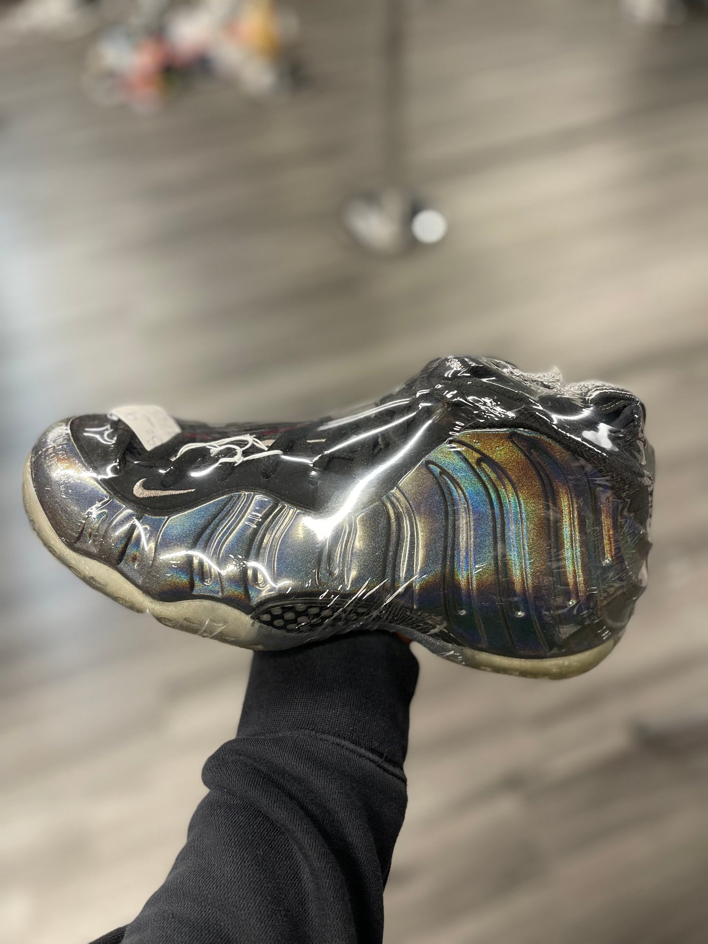2015 Nike Air Foamposite One "Hologram"