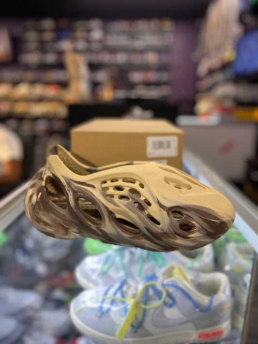 2021 Adidas Yeezy Foam RNNR "MX Cream Clay"