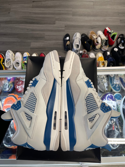 2024 Air Jordan Retro 4 "Military Blue"