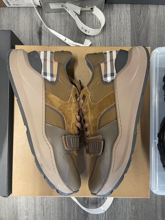 Burberry Ramsey "Brown"