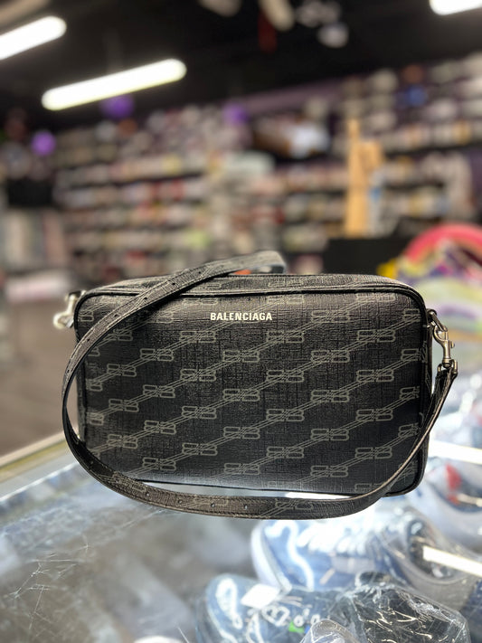 Balenciaga Messenger Bag "Black/Grey"