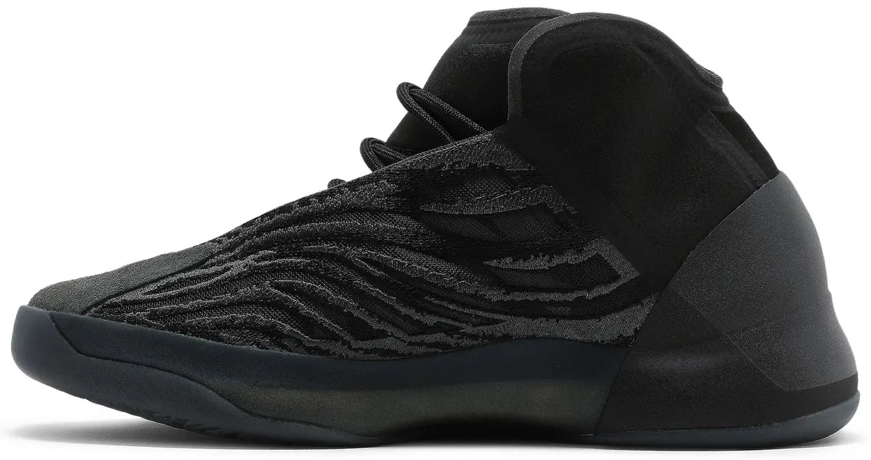 2021 Adidas Yeezy QNTM "Onyx"