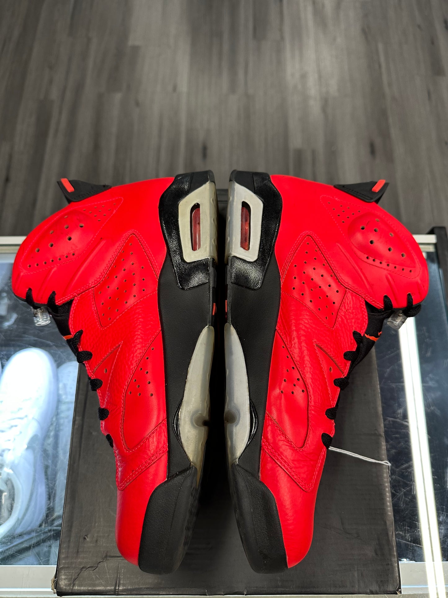 2014 AJR 6 "Infrared 23 Toro"