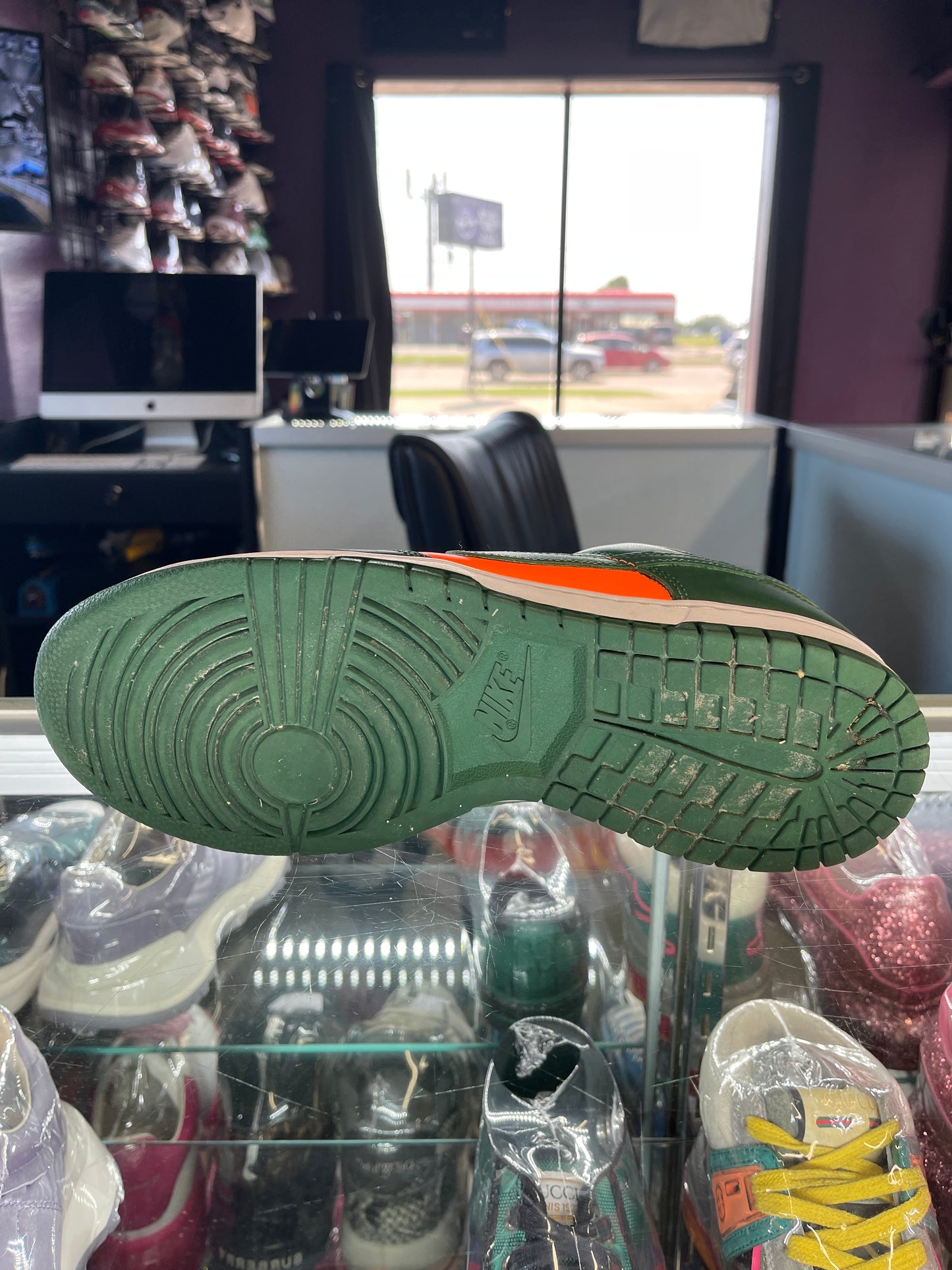 2022 Nike Dunk Low "Miami"