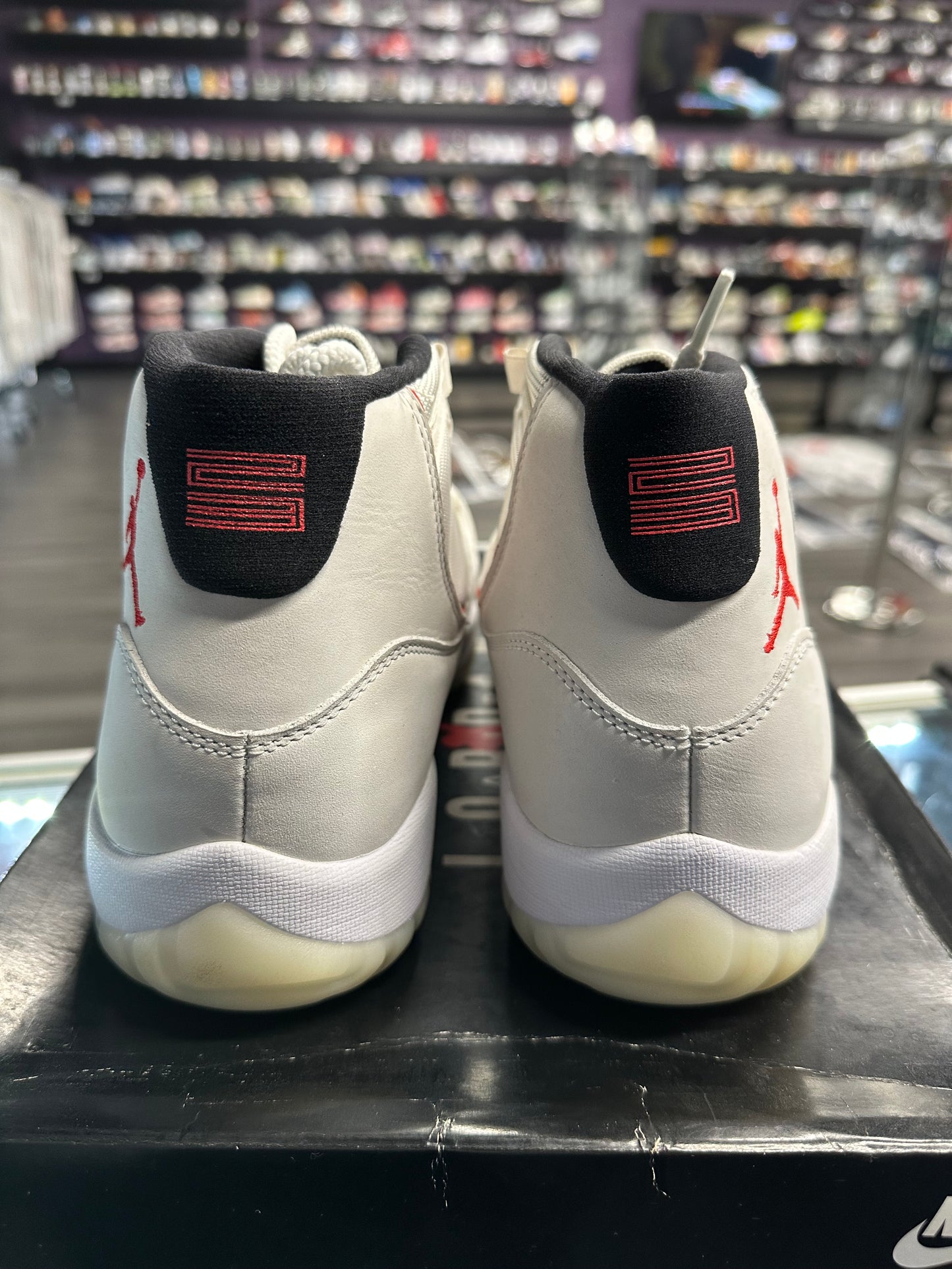 2018 Air Jordan Retro 11 "Platinum Tint"