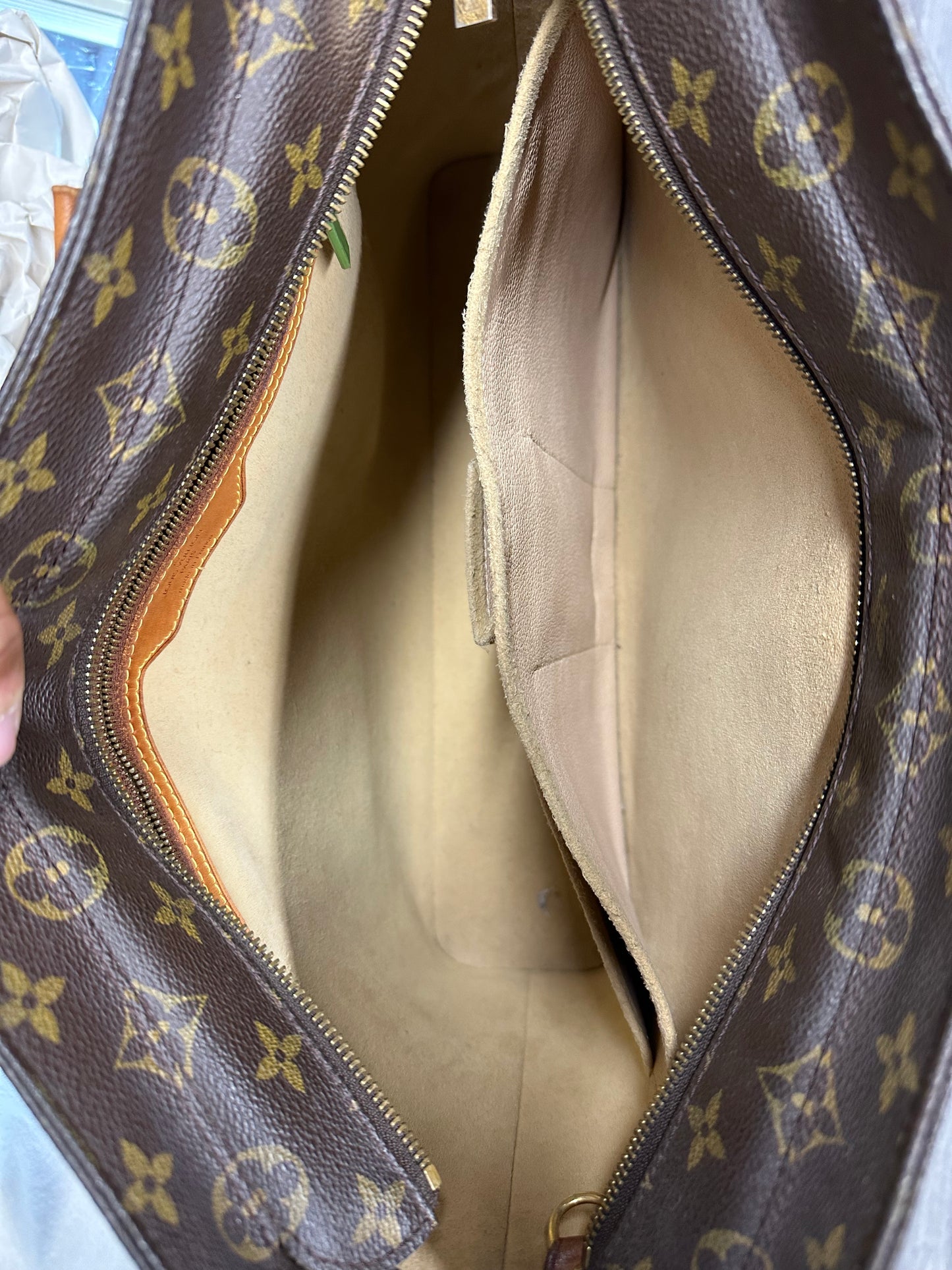 Louis Vuitton Mezzo "Monogram"