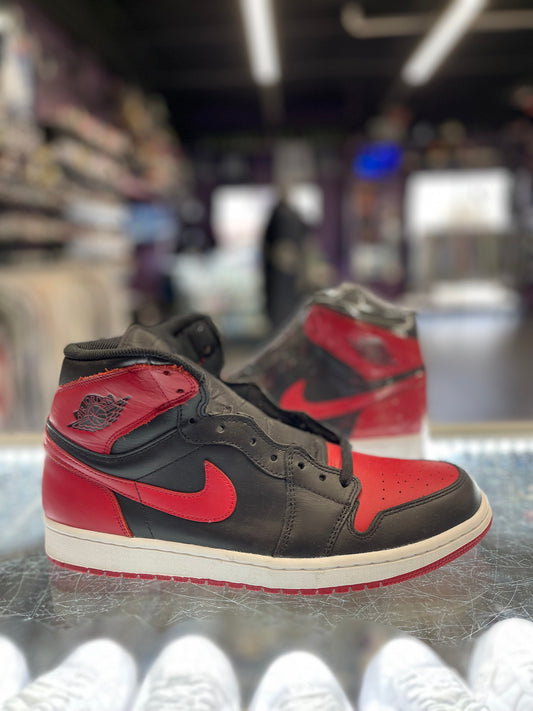 2013 Air Jordan Retro 1 High "Bred"