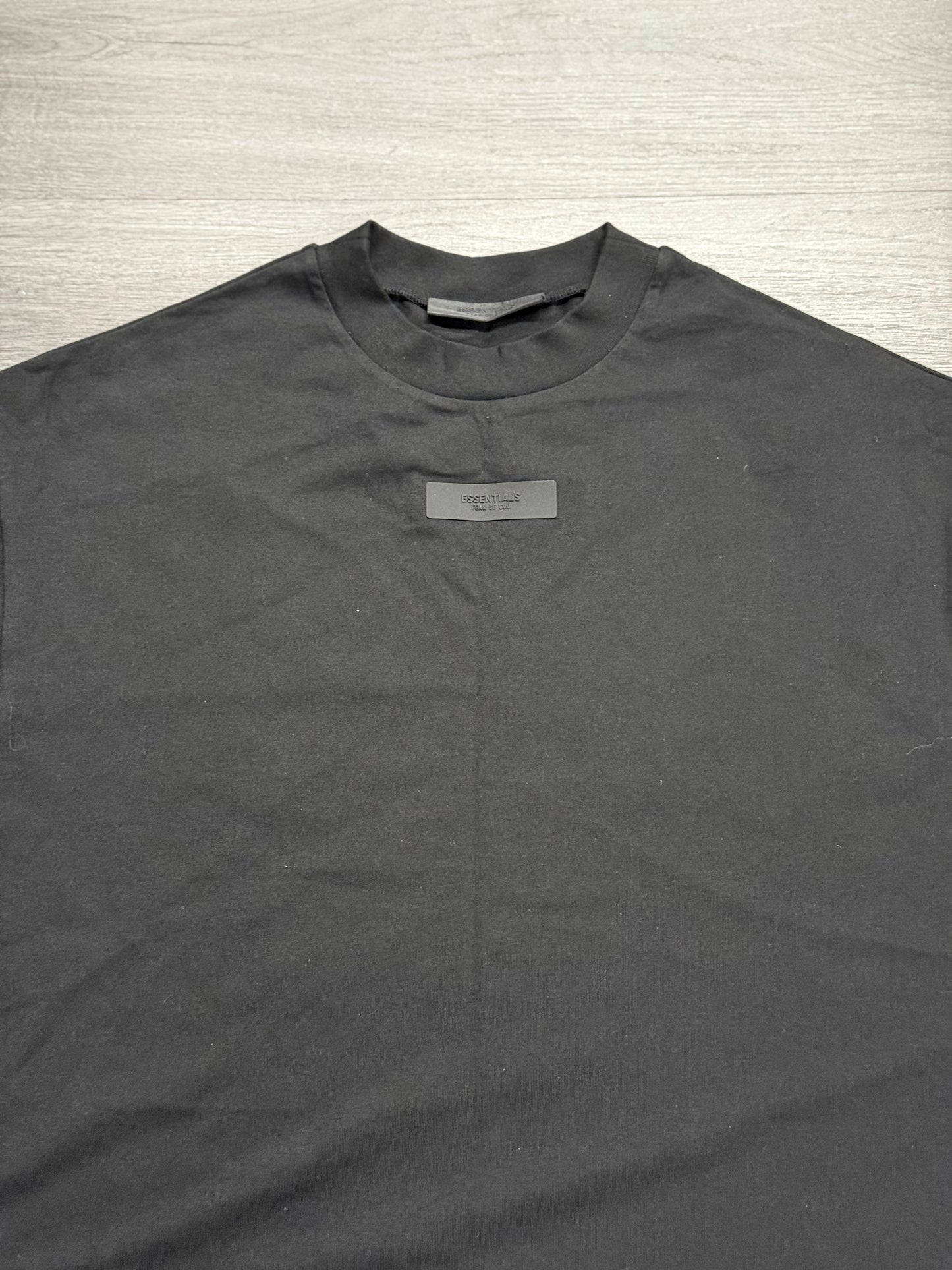 Essentials mini rubber box logo "Black"