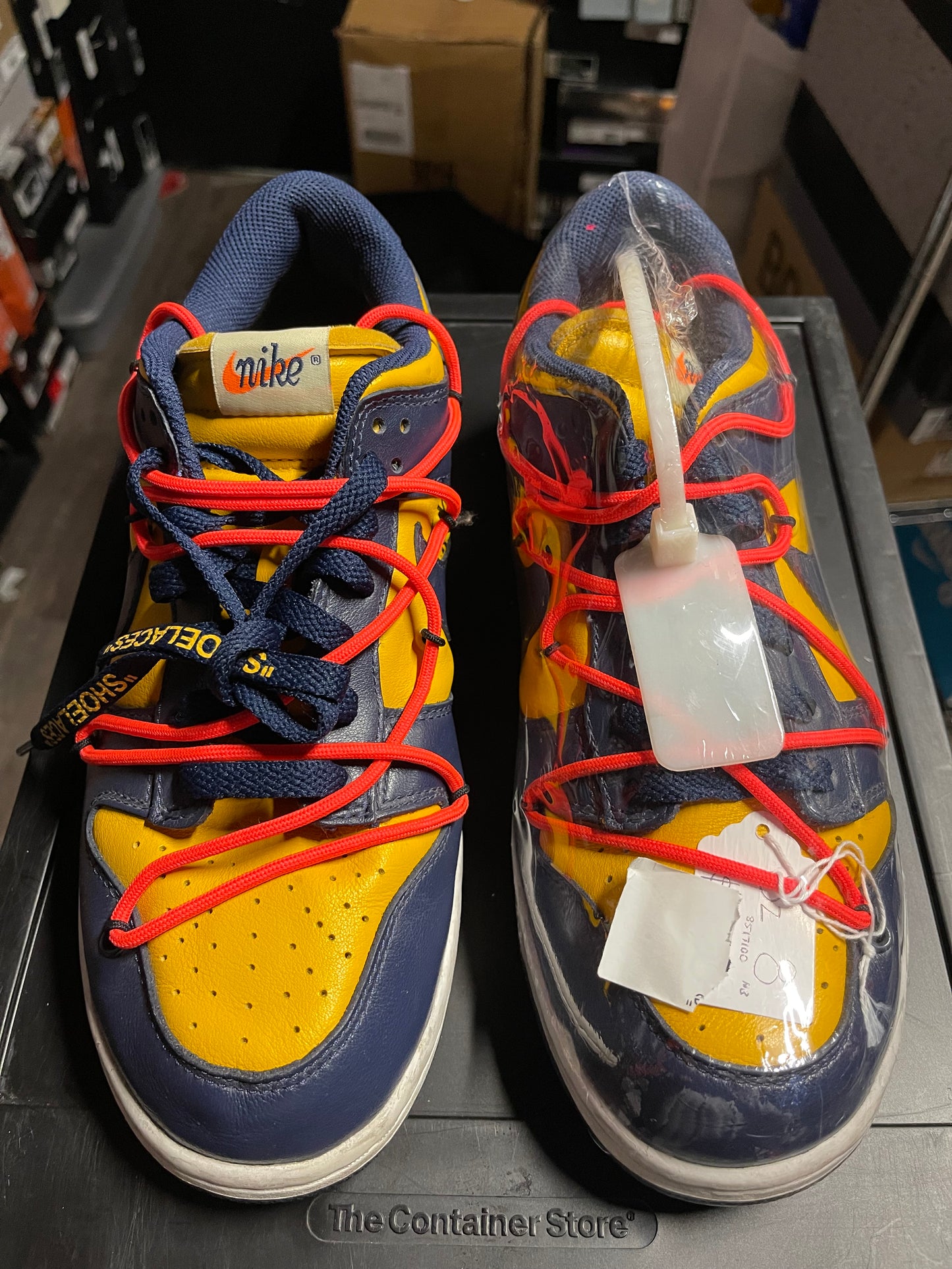 2019 Nike Dunk low "Off-White University Gold"