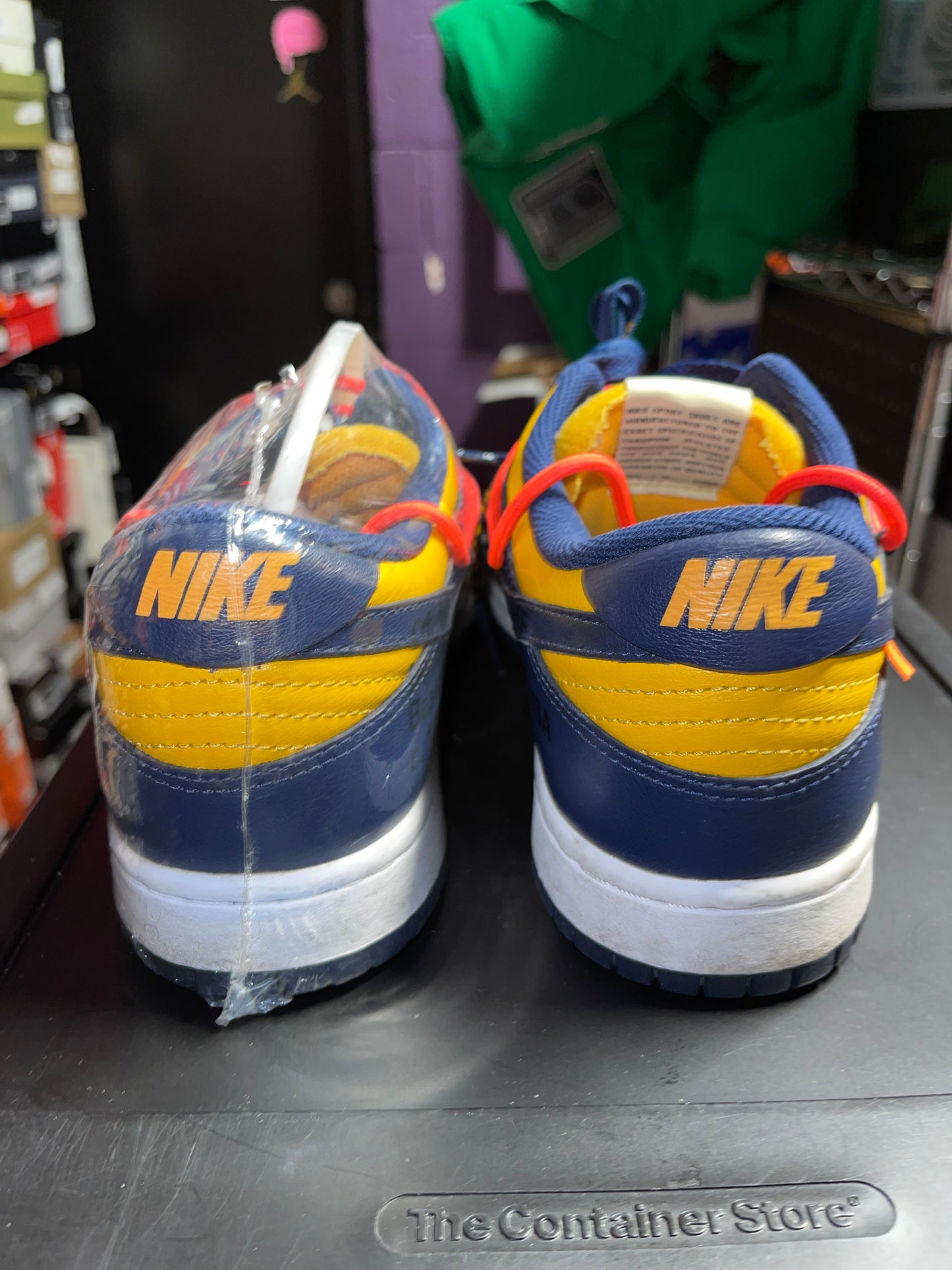 2019 Nike Dunk low "Off-White University Gold"