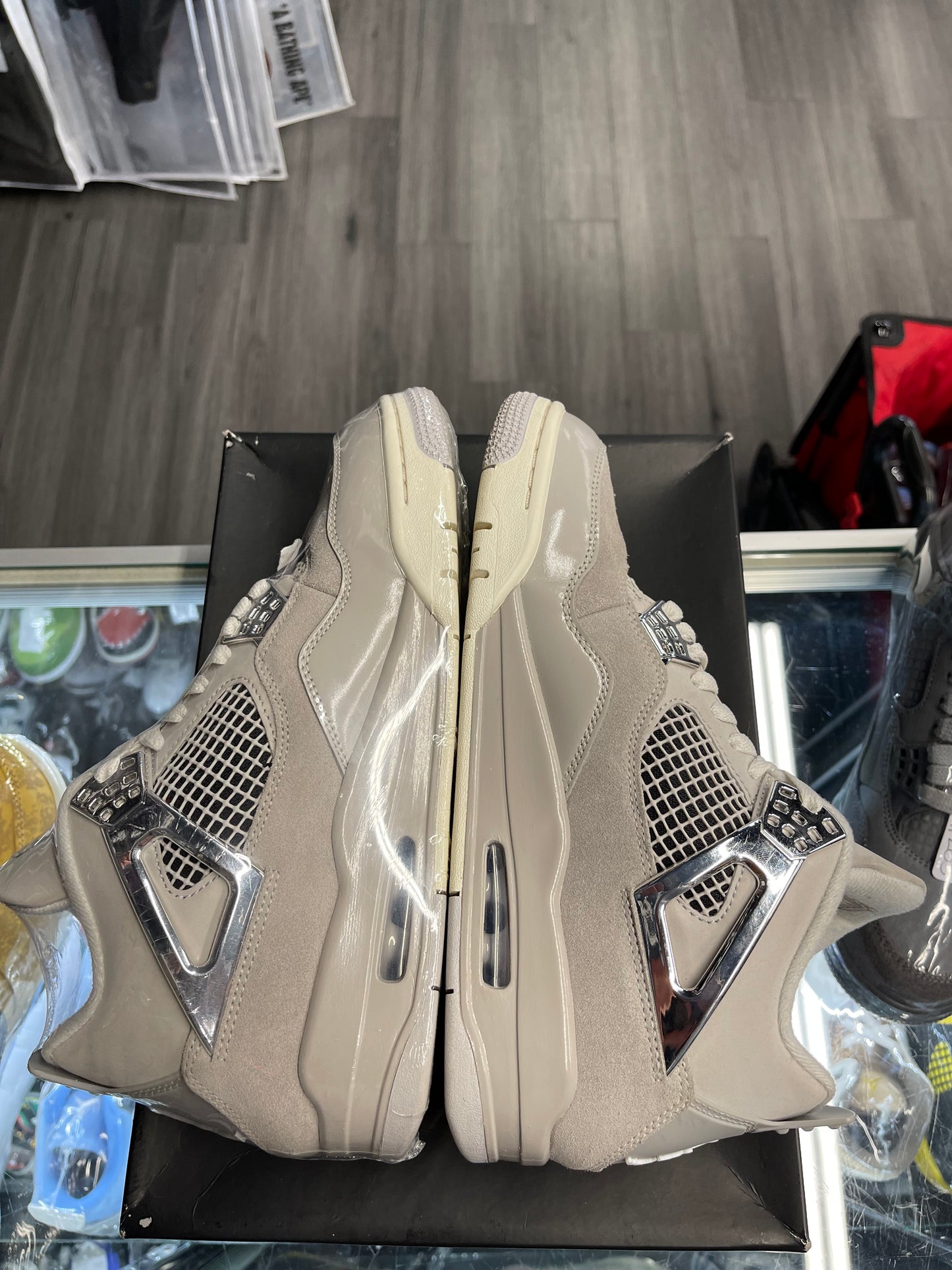 2023 Air Jordan Retro 4 "Frozen Moments" (W)