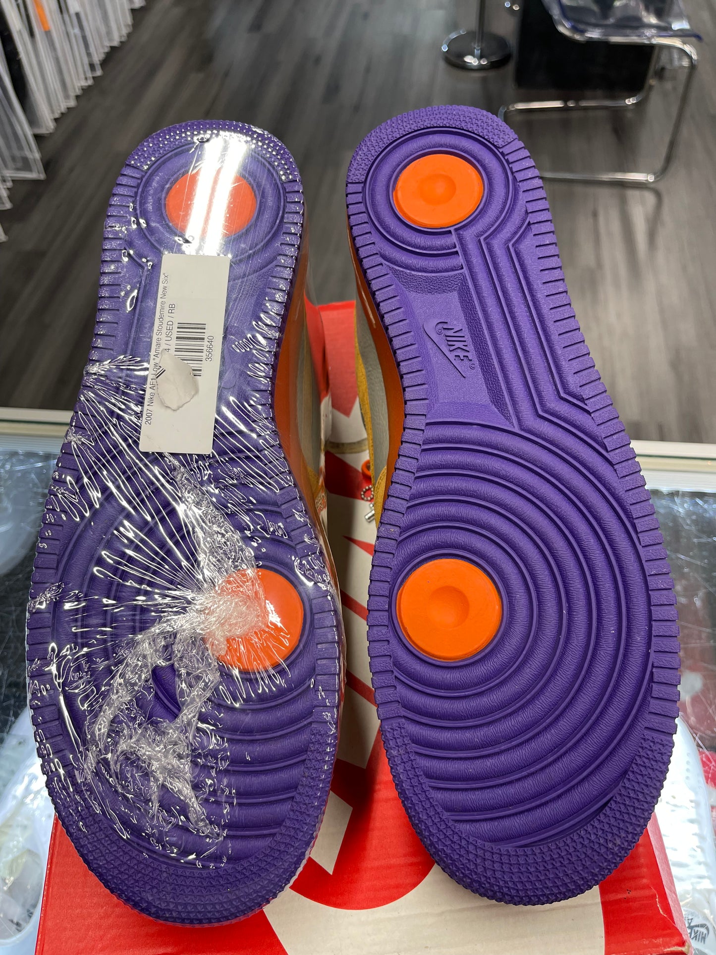 2007 Nike AF1 Low "Amare Stoudemire New Six"