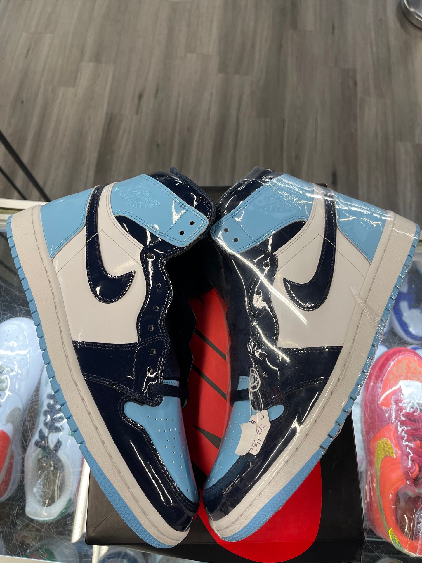 2019 Air Jordan Retro 1 High "UNC Patent" (W)