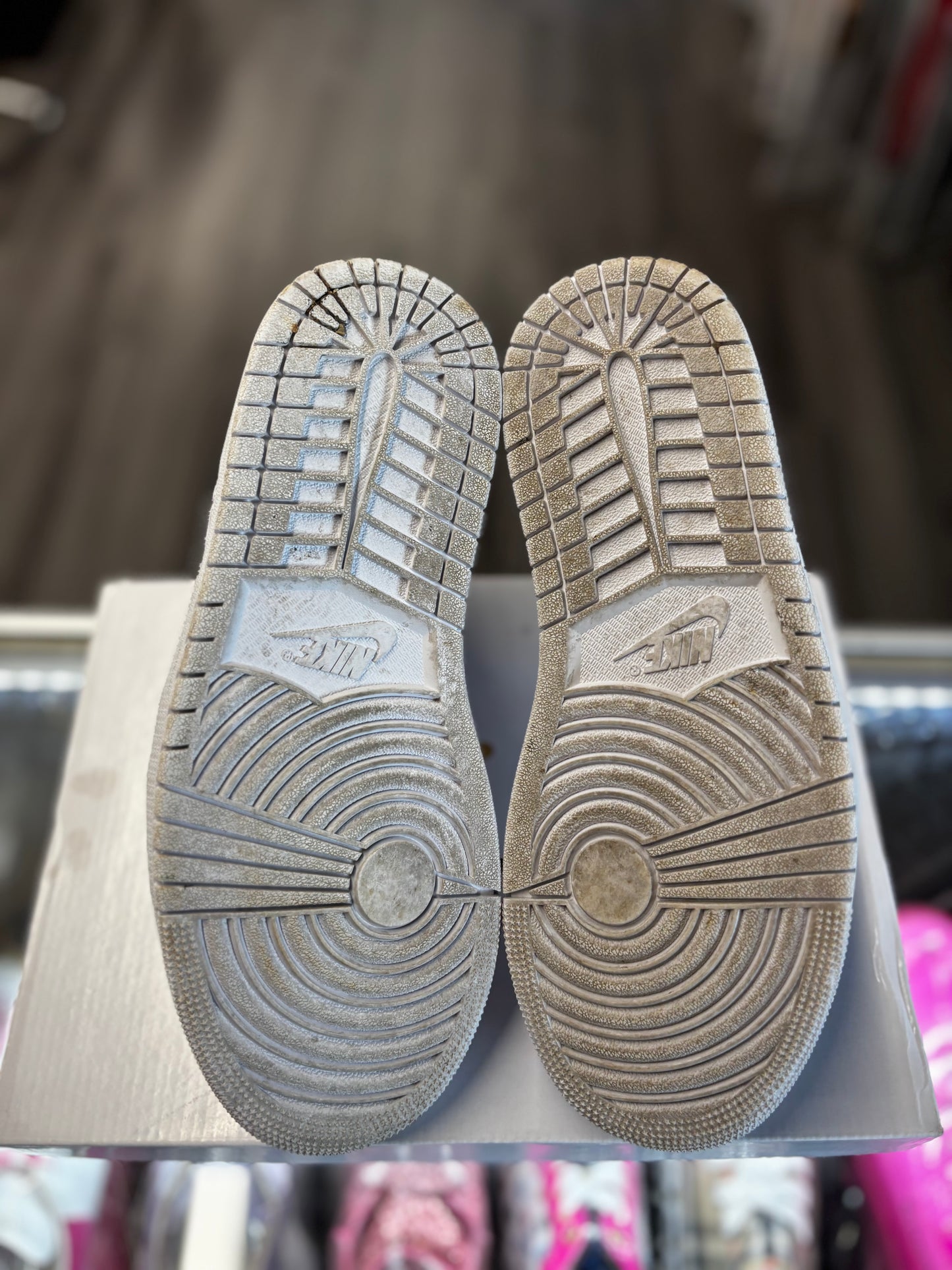 2022 Air Jordan 1 Low "Triple White" (W)