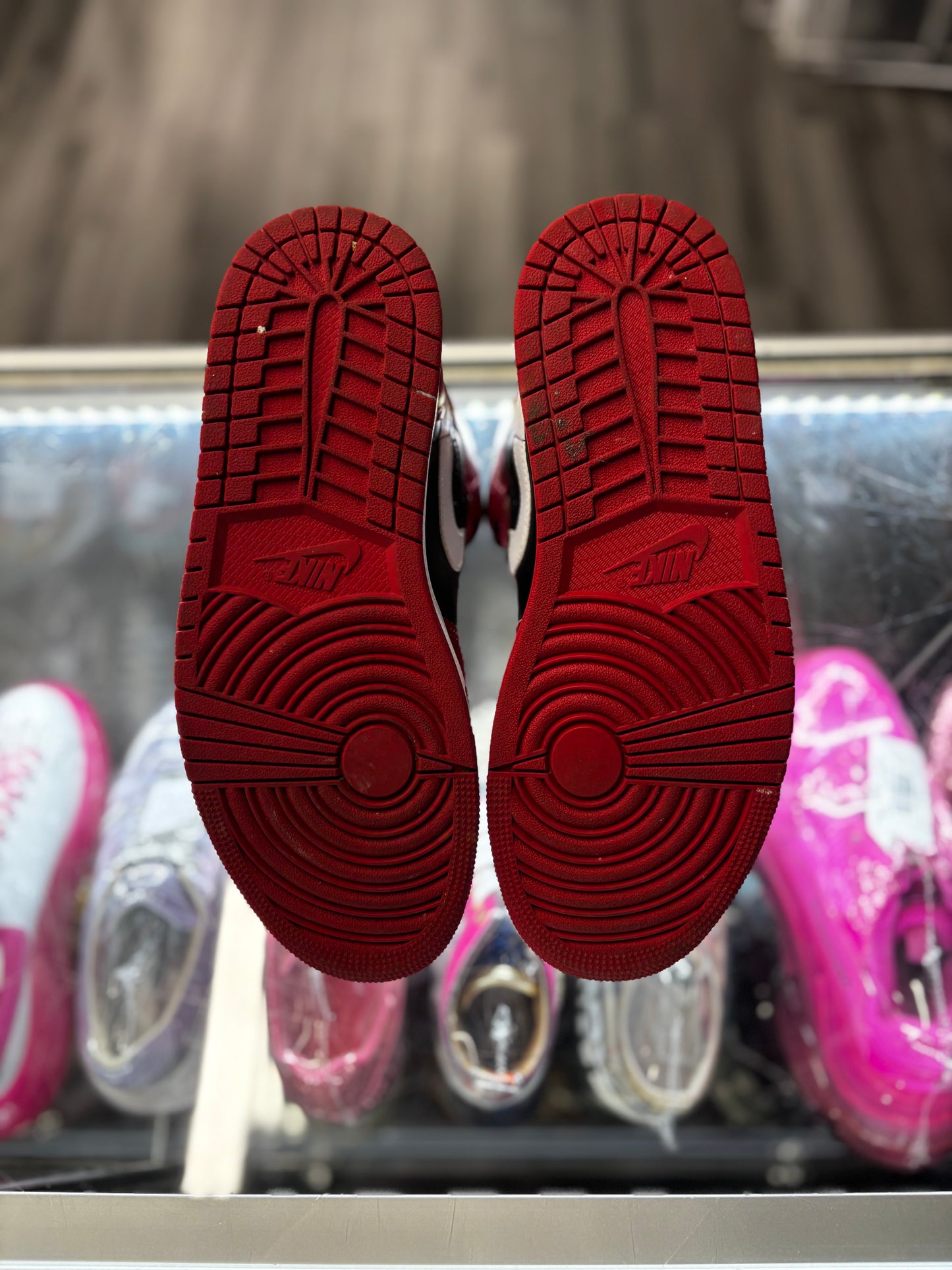 2024 Air Jordan Mid 1 "Gym Red Black White"