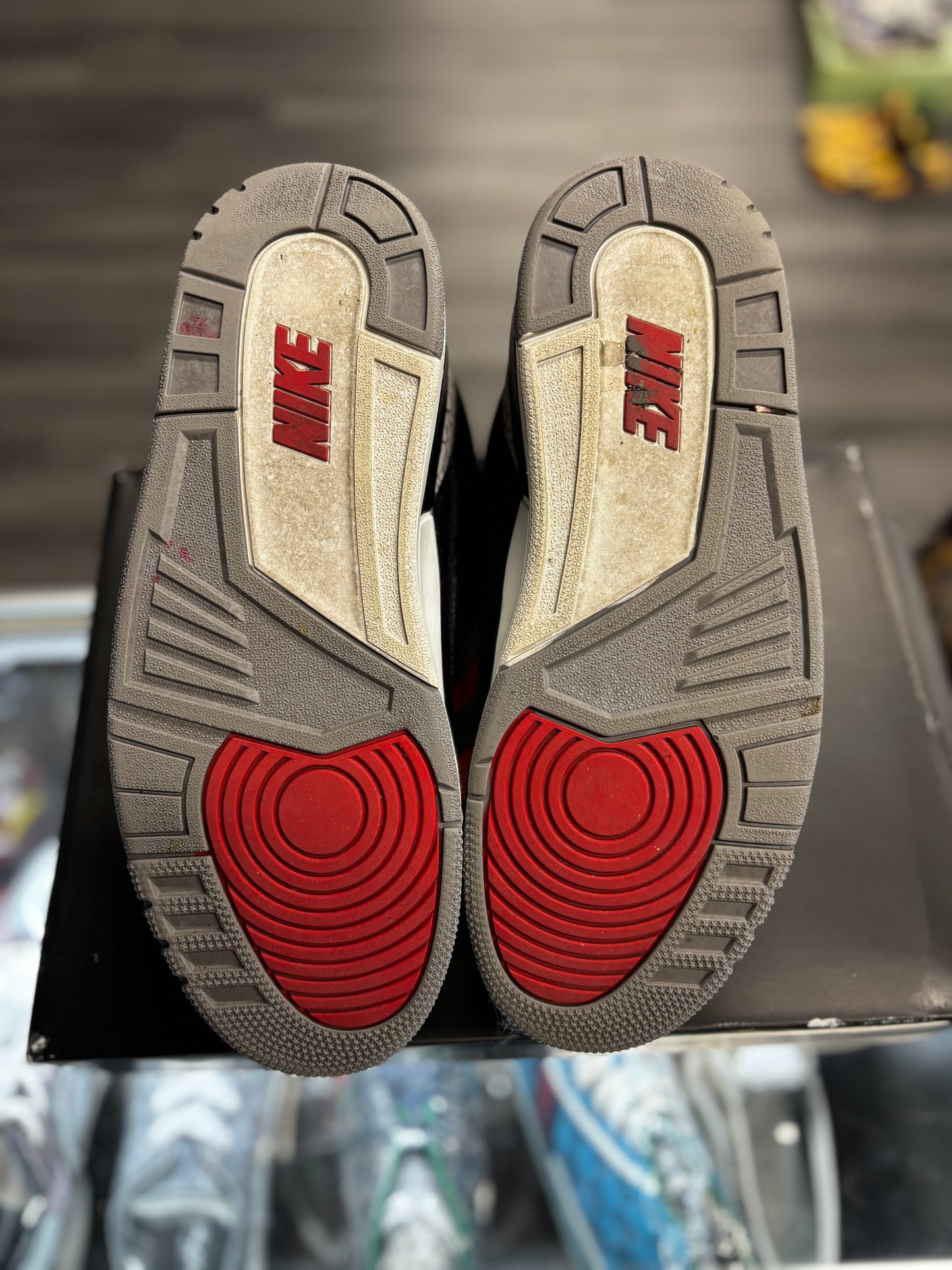 2024 Air Jordan Retro 3 OG "Black Cement"