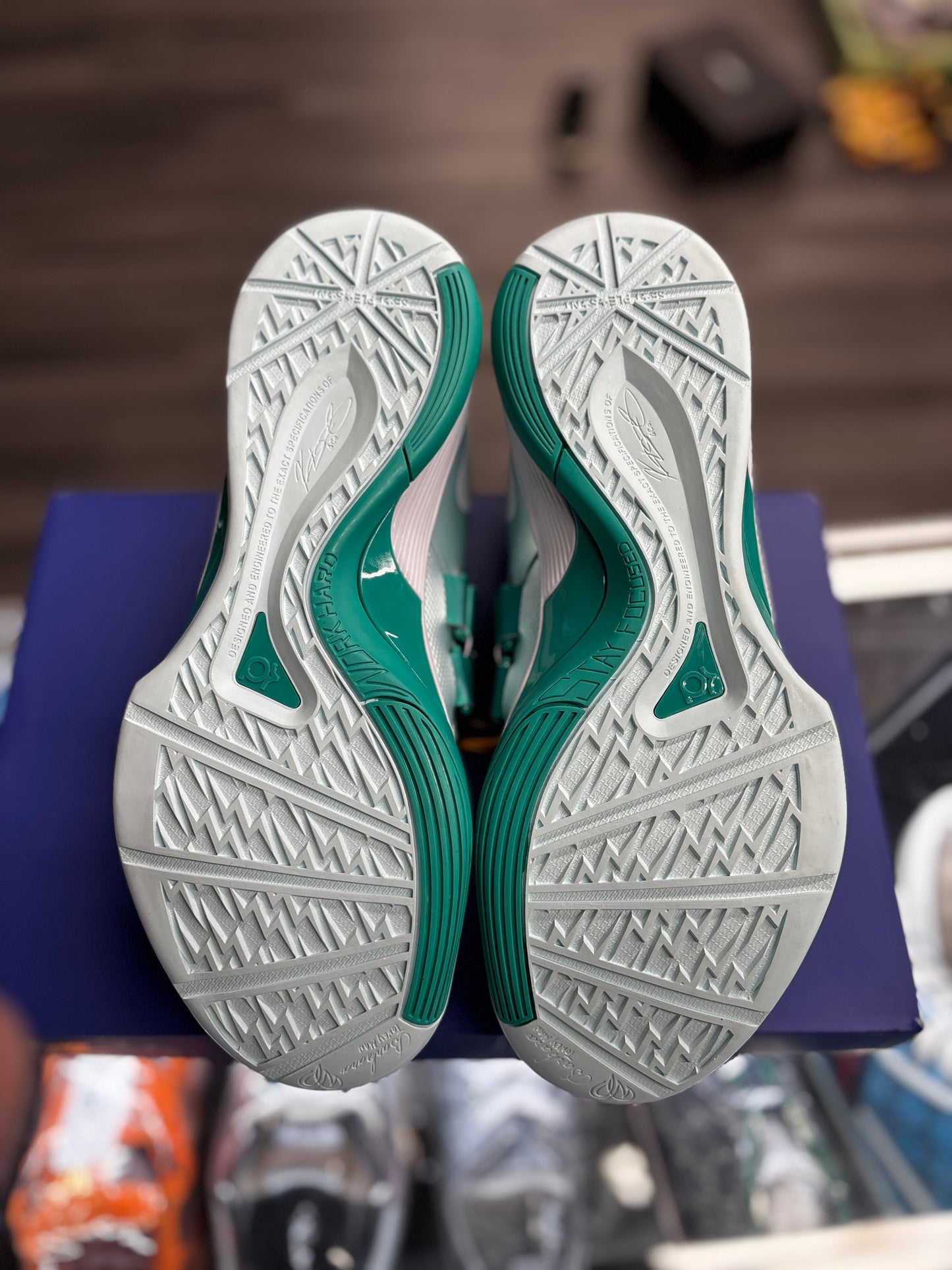 2025 Nike Zoom KD 4 "Easter"