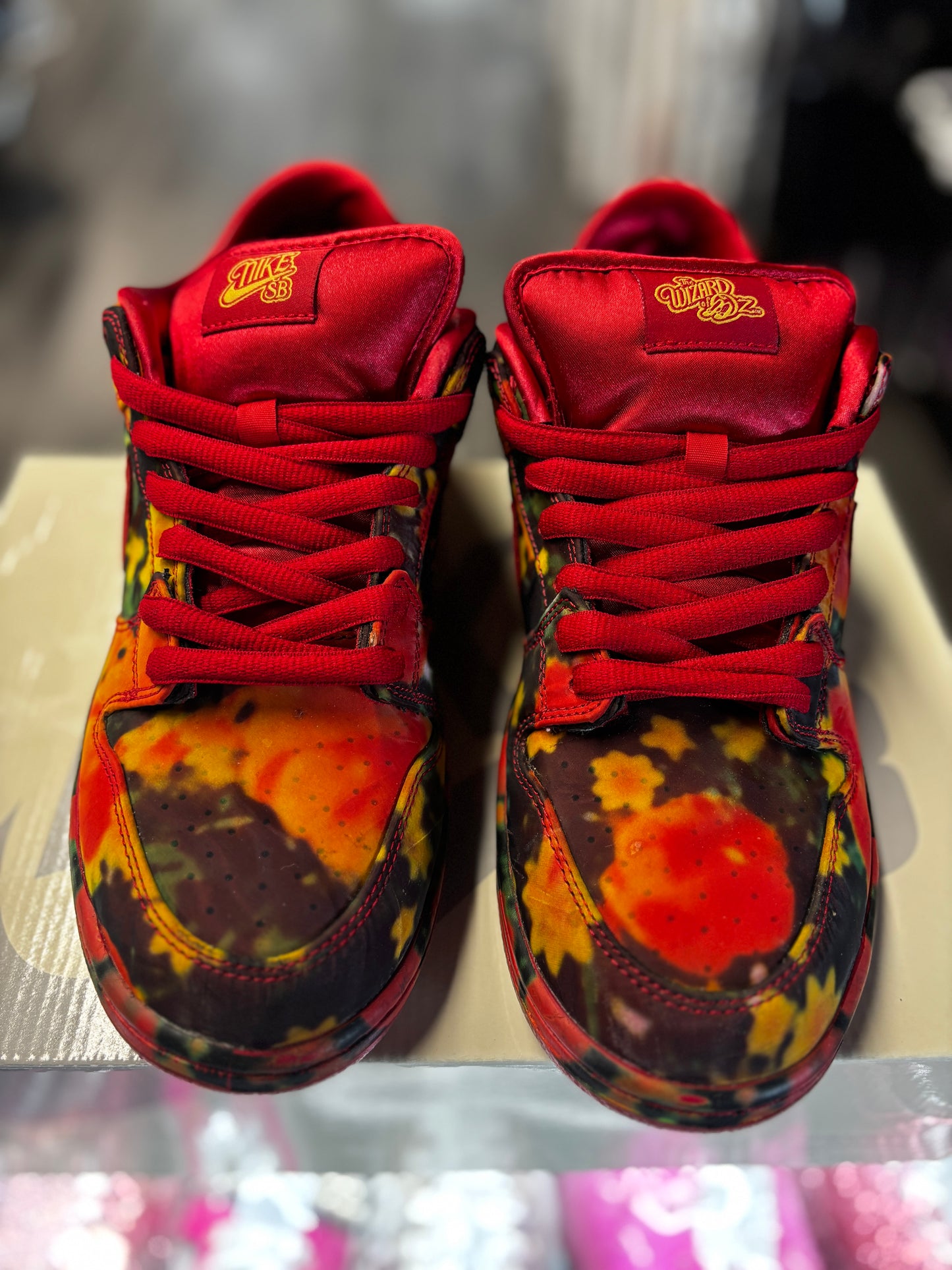 2024 Nike SB Dunk Low "The Wizard of Oz Poppy"
