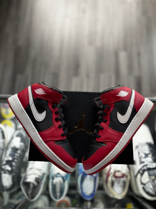 2024 Jordan 1 Mid "Gym Red Black White" (GS)