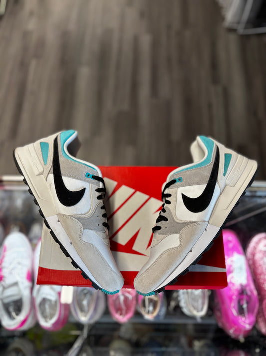 2023 Nike Air Pegasus '89 "White Black Malachite"