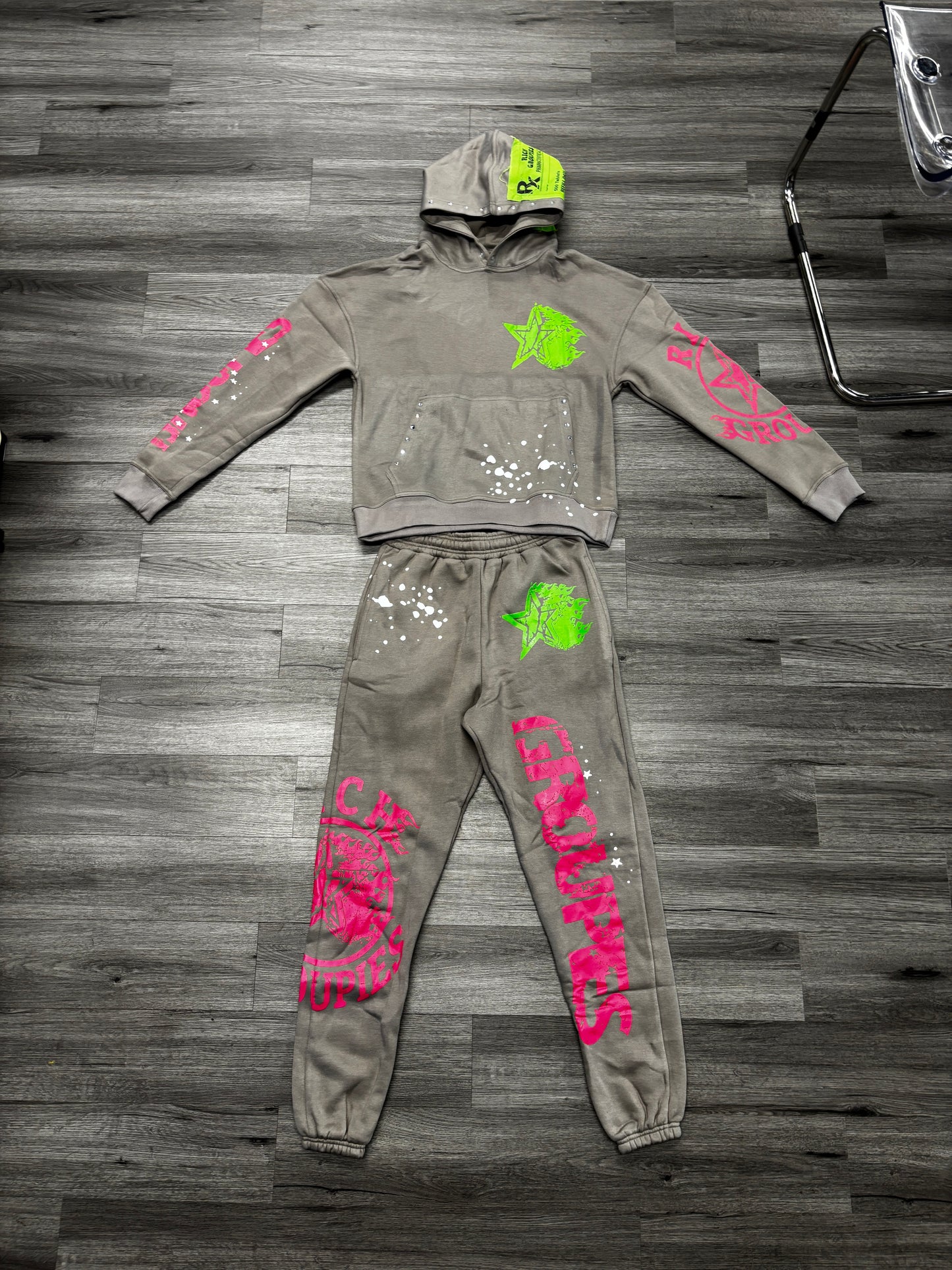 Rich Groupies Set "Grey"