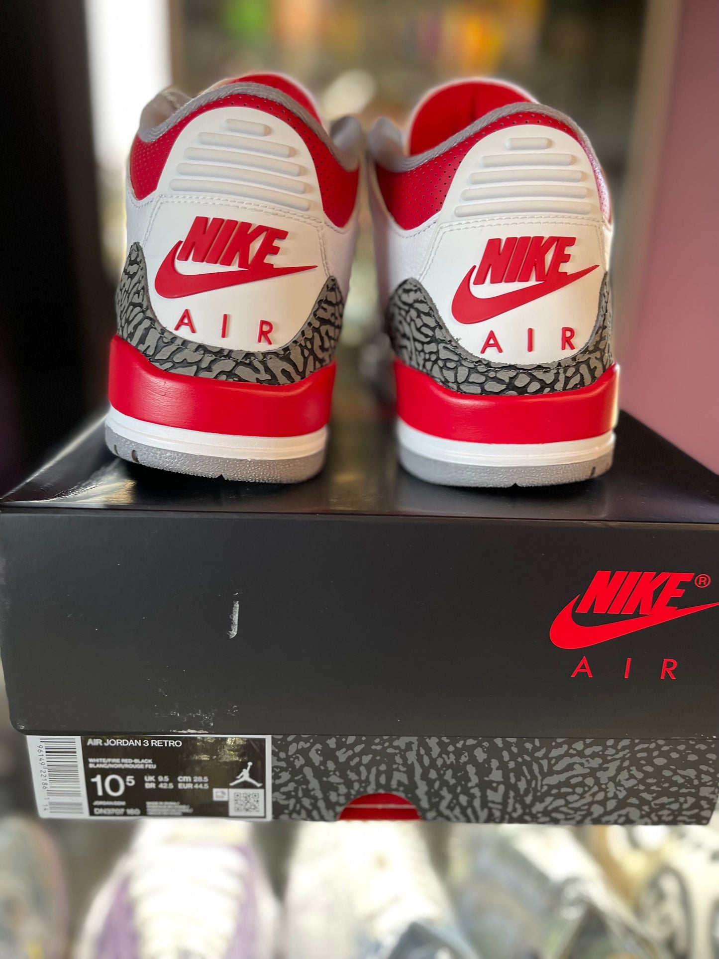 2022 Air Jordan Retro 3 "Fire Red"