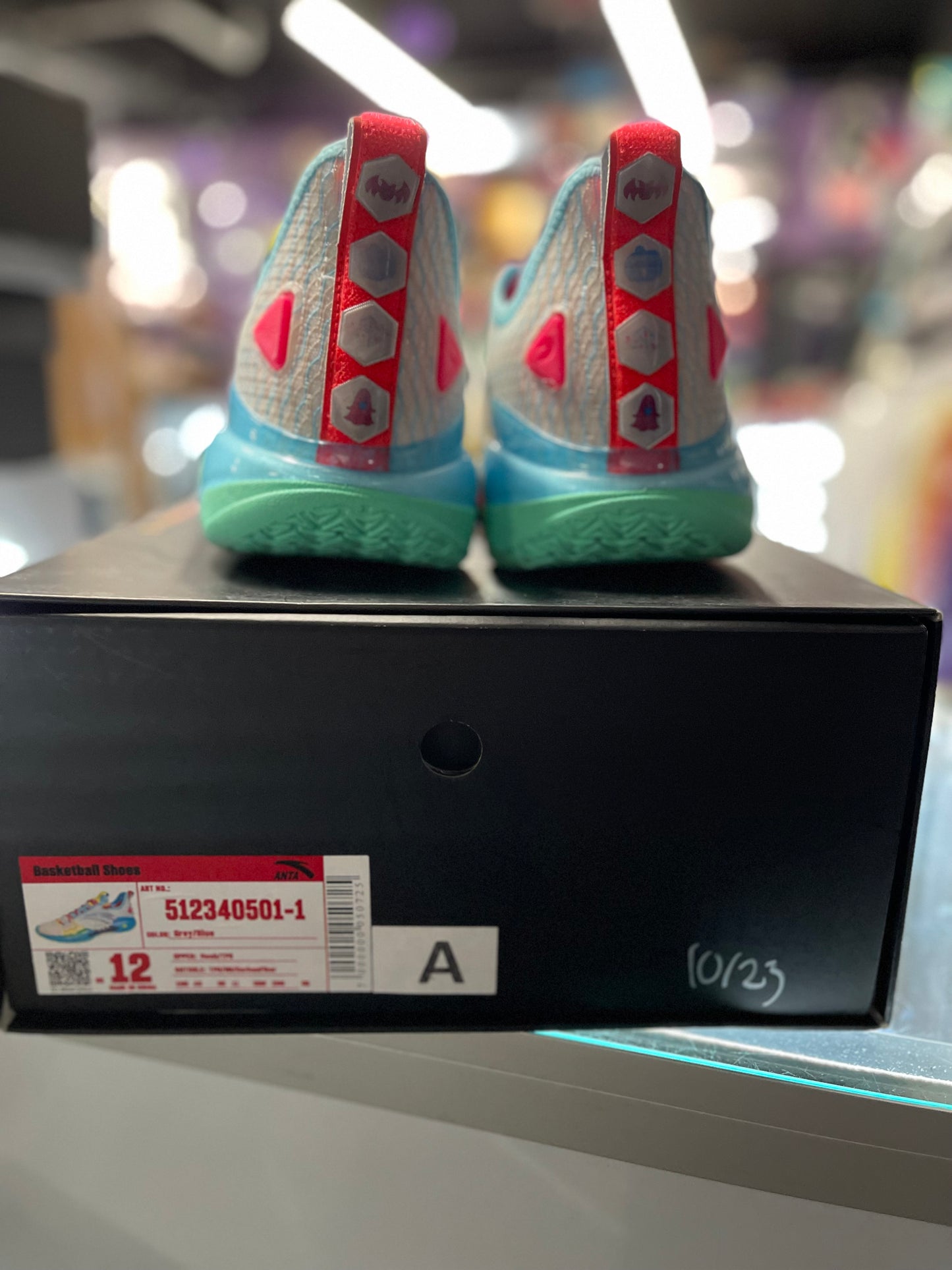 Anta Shockwave 5 Pro "Kyrie Irving Halloween"