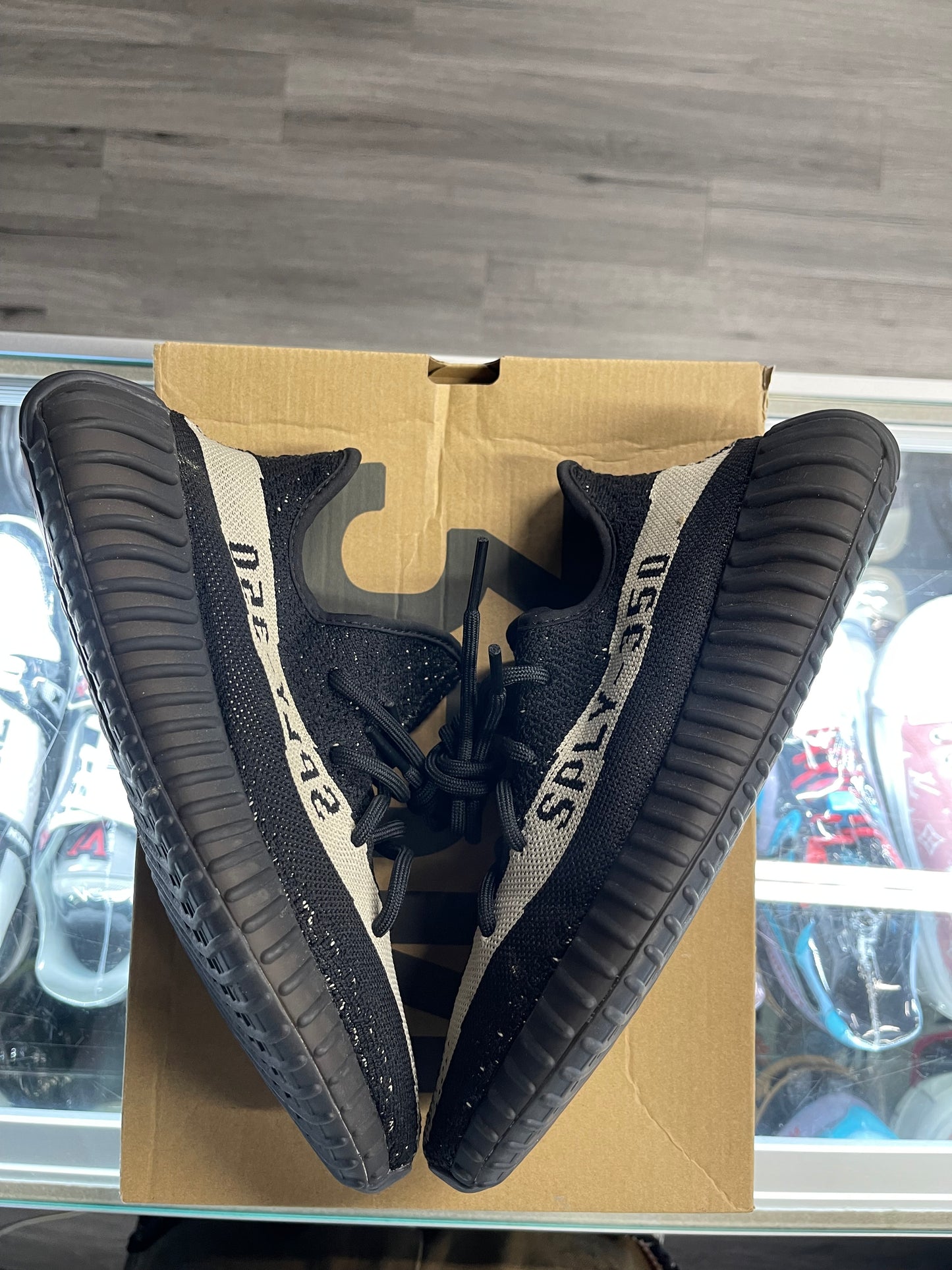 2019 Adidas Yeezy Boost 30 V2 "Core Black white"
