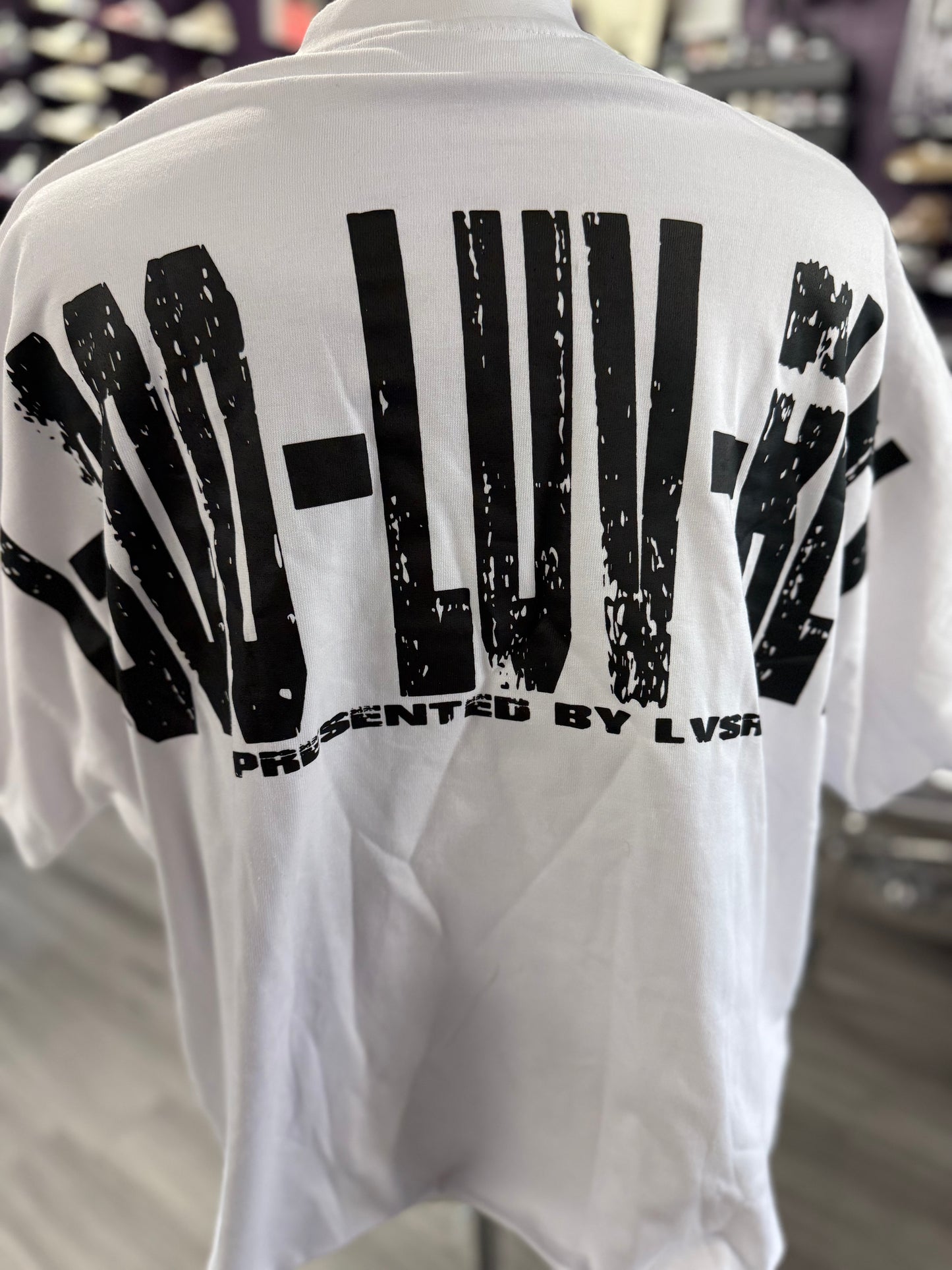 LVSR Cropped Shirt "Big face white"