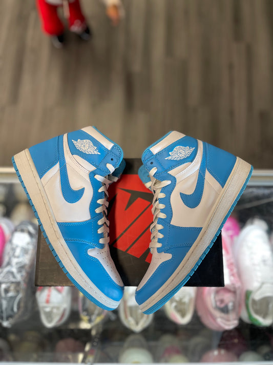 2015 Air Jordan Retro 1 High OG "Unc"