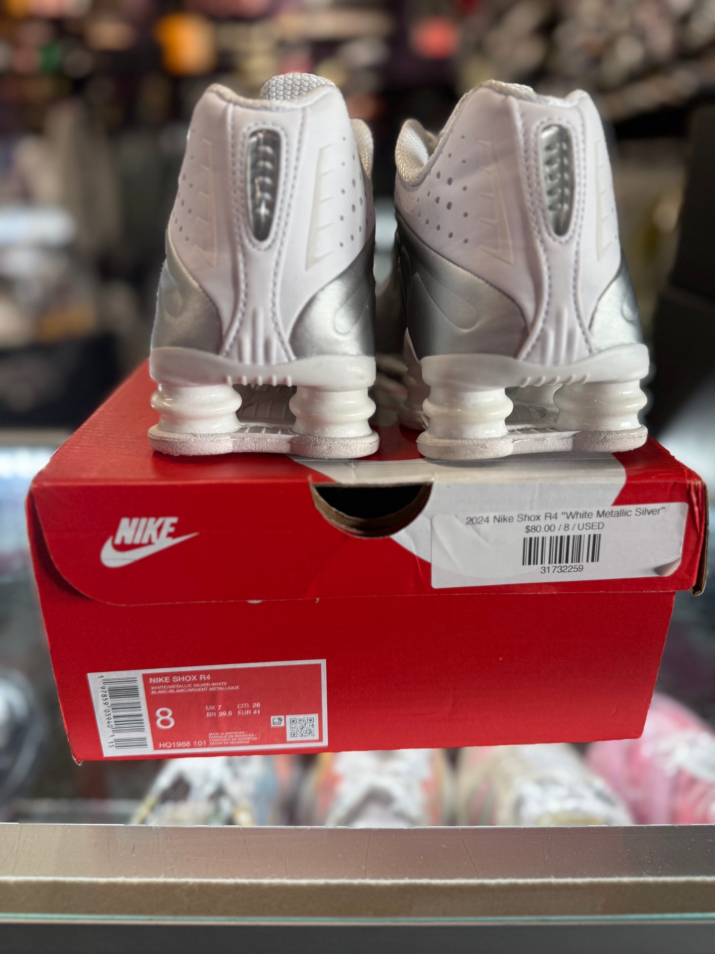 2024 Nike Shox R4 "White Metallic Silver"