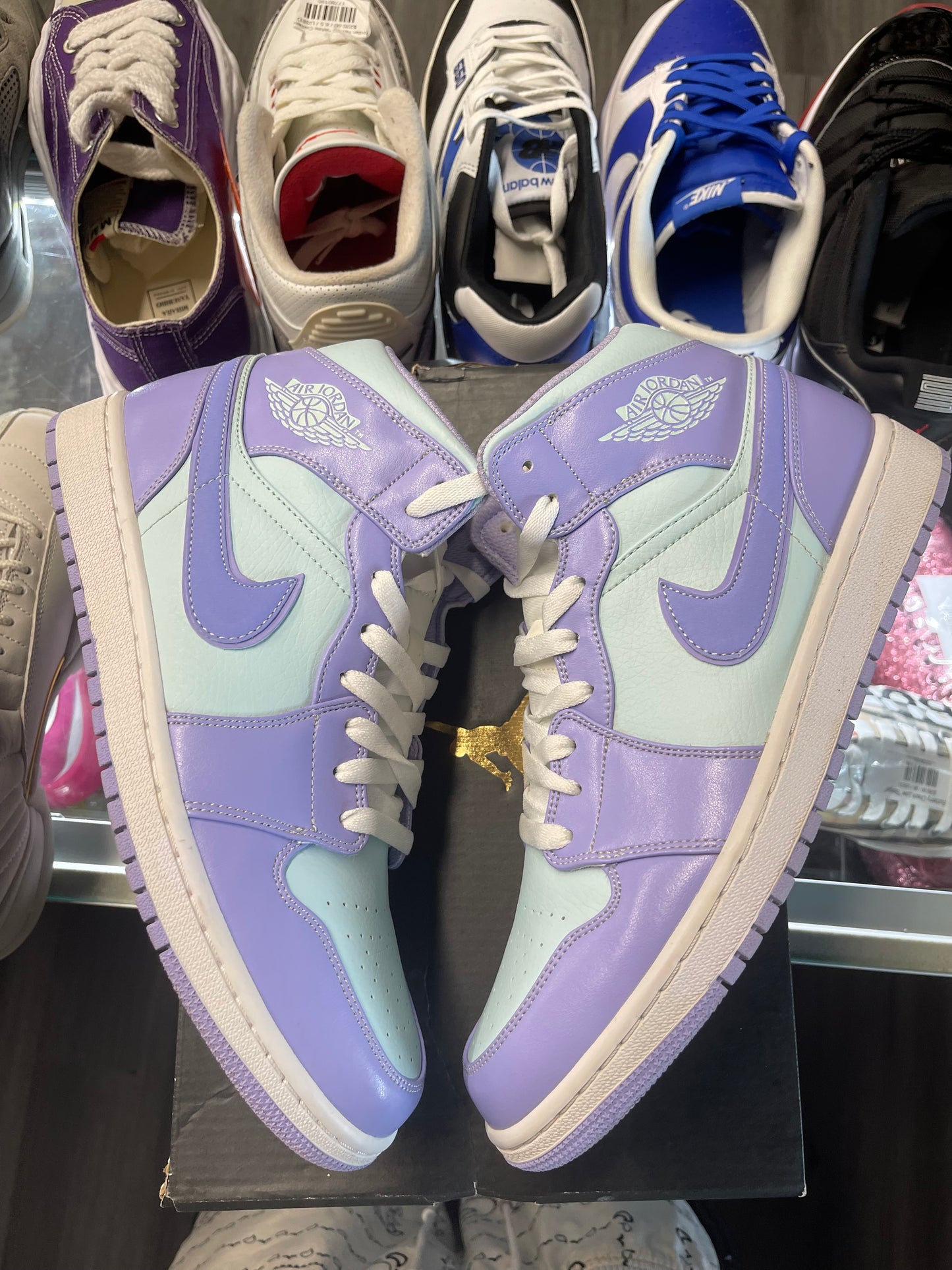 2021 Air Jordan Mid 1 "Purple Pulse"