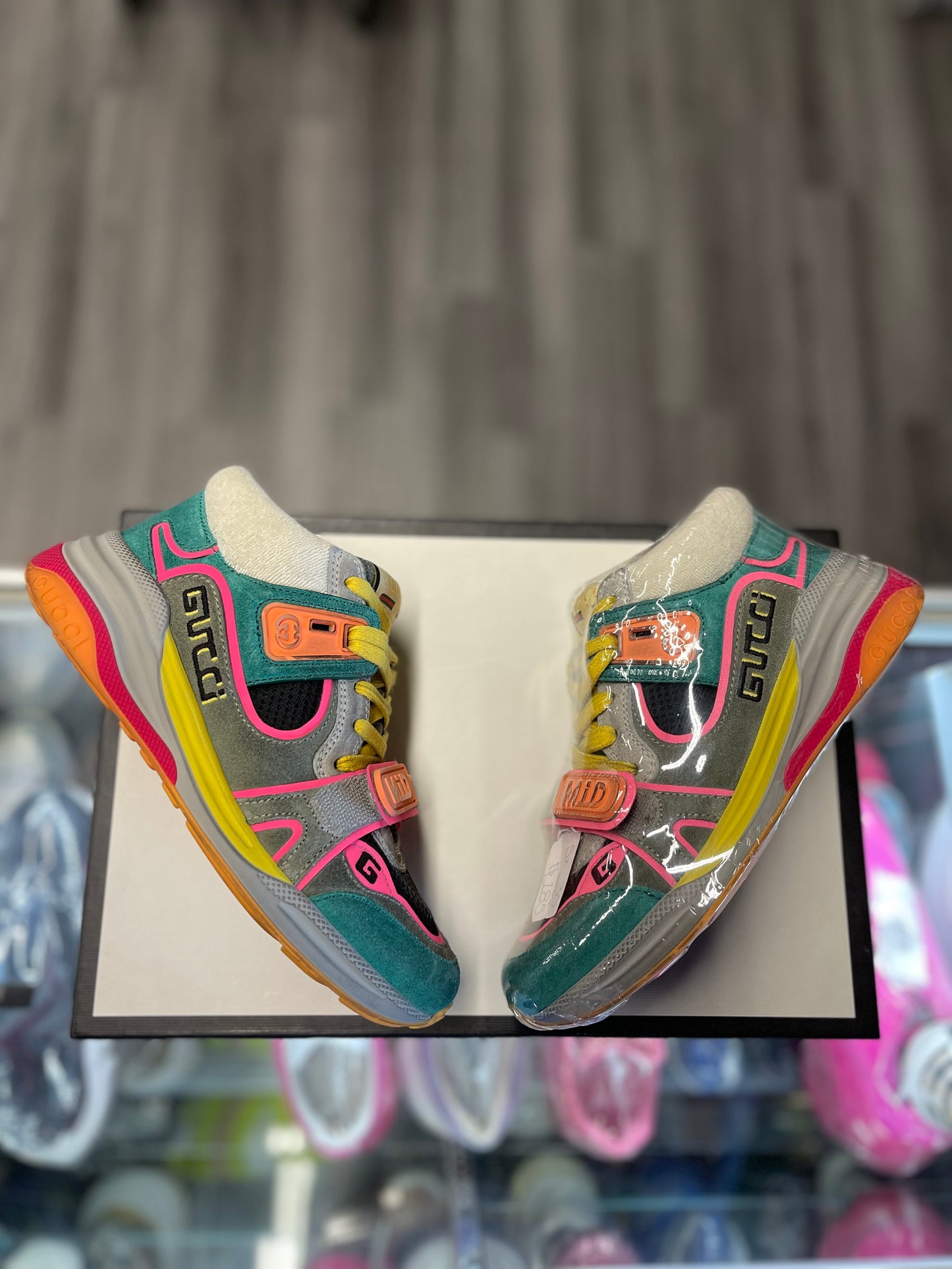 Gucci Ultrapace Mid “Green Teal”