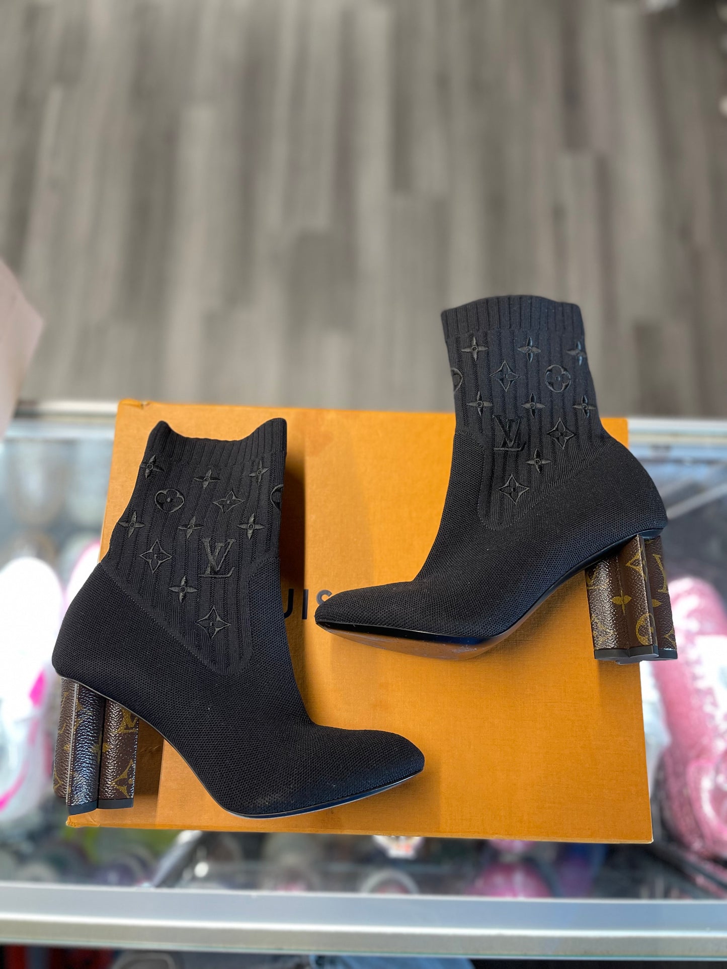 Louis Vuitton Ankle Boot "Black Monogram"