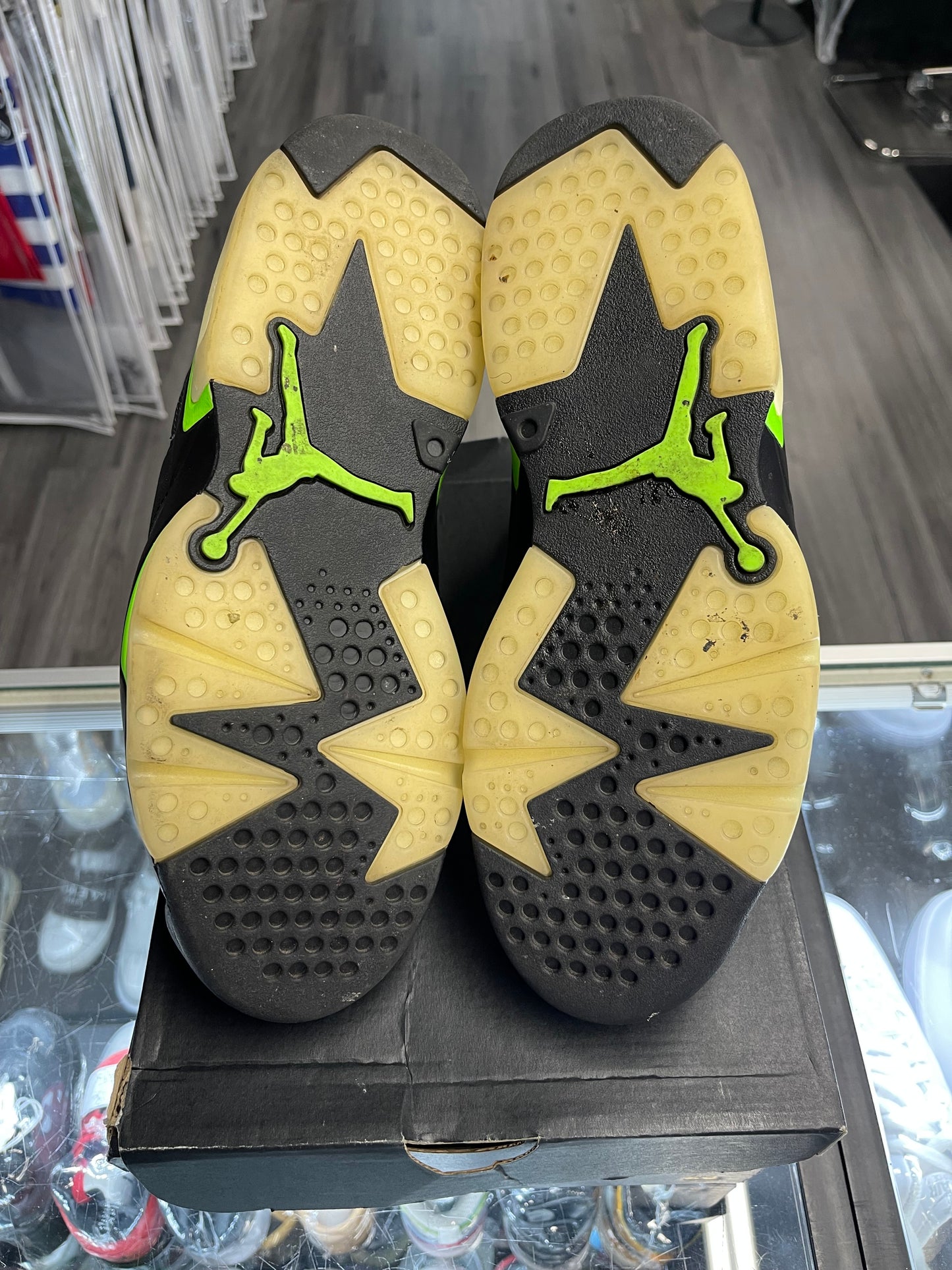 2021 Air Jordan Retro 6 "Electric Green"