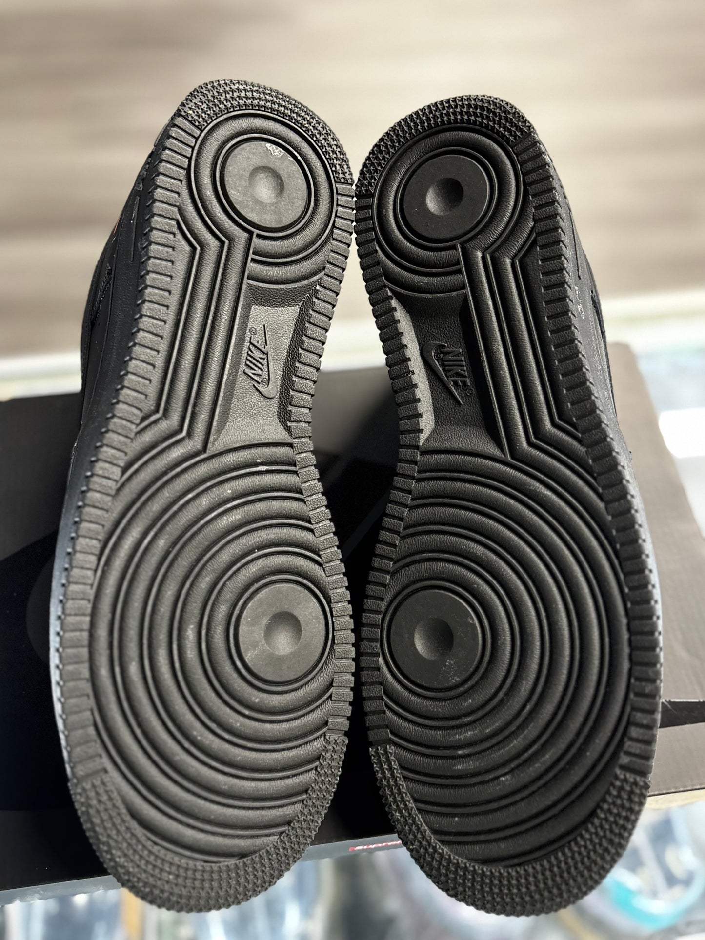 2020 Nike Air Force 1 Low "Supreme Black"