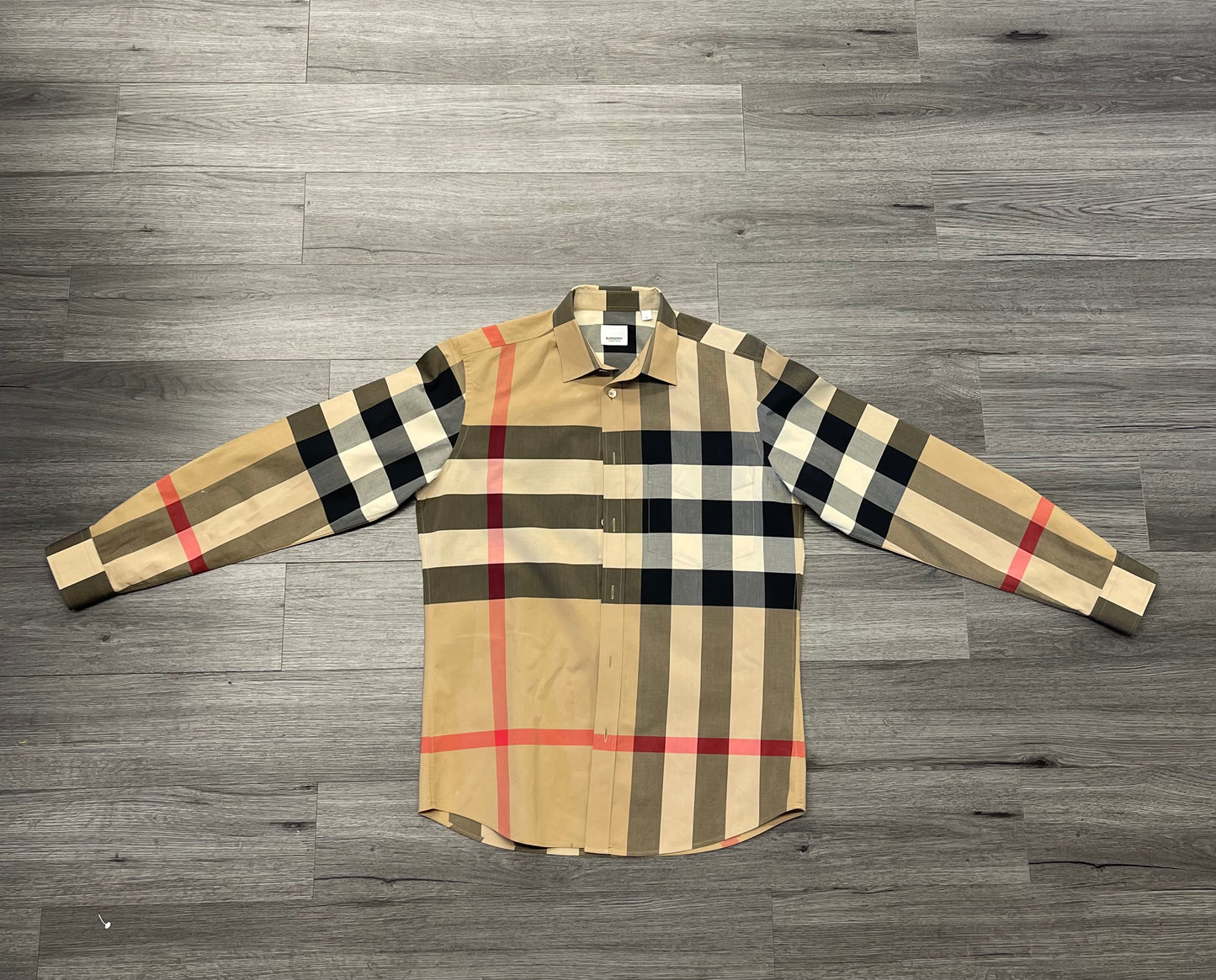 Burberry Button Up "Beige" (L/S)