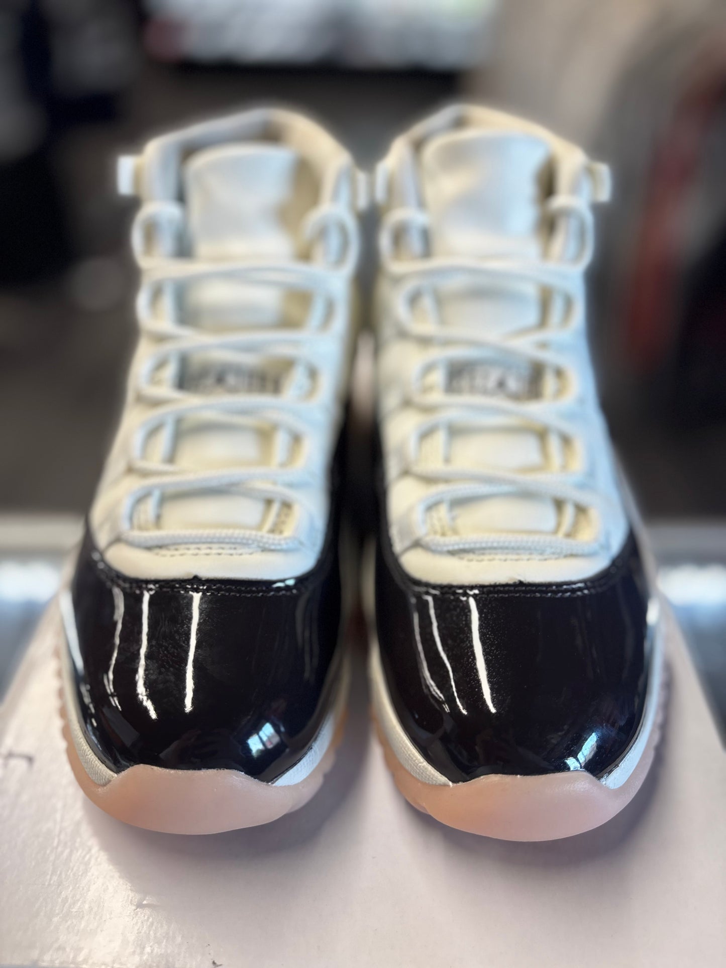2023 Air Jordan Retro 11 "Neapolitan" (W)
