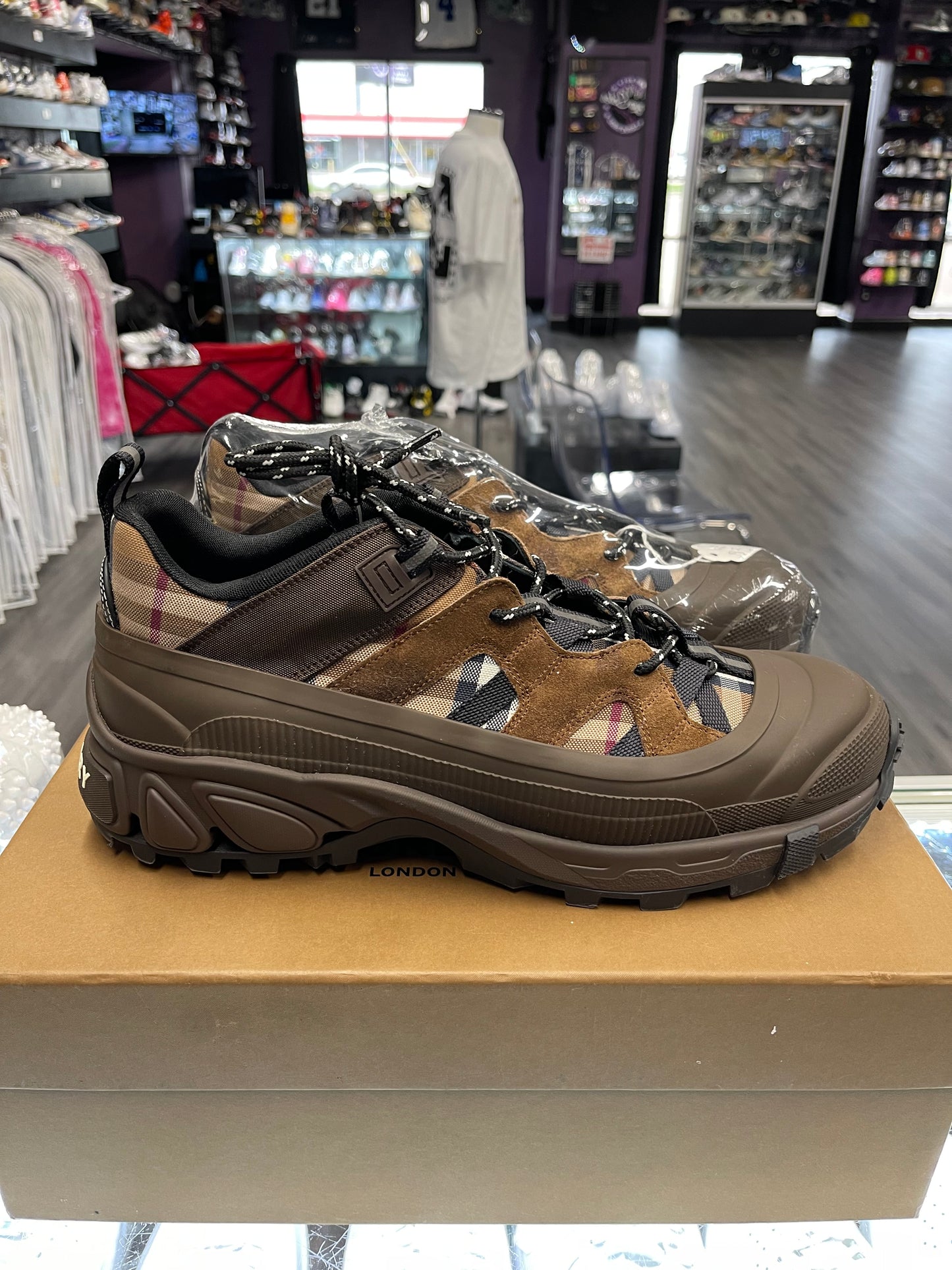 Burberry Chunky Sneaker "Brown"