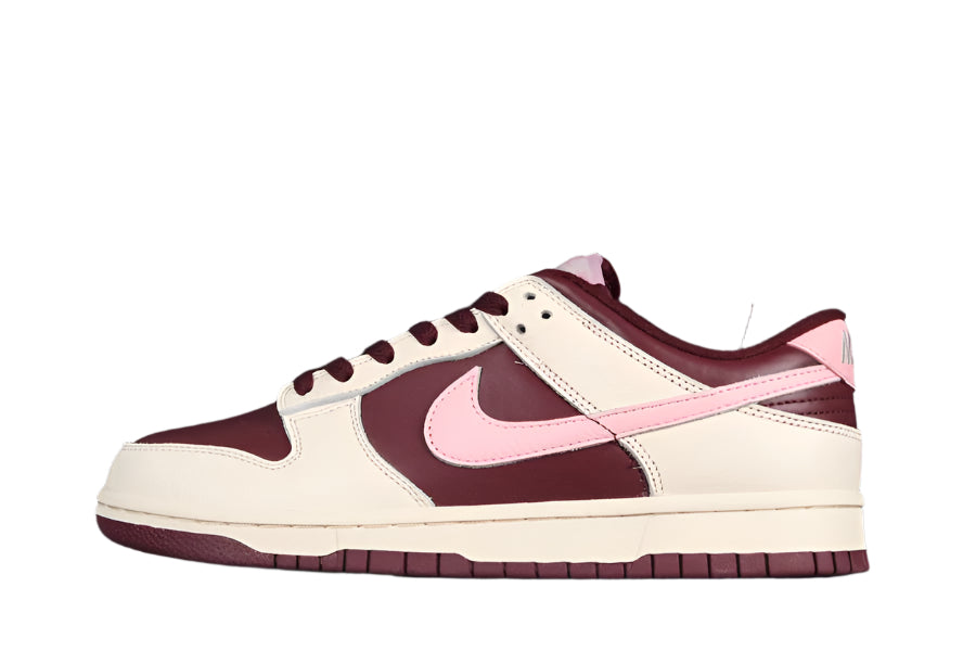 2023 Nike Dunk Low "Valentine's Day"