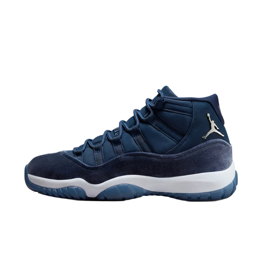 2022 Air Jordan Retro 11 "Midnight Navy" (W)