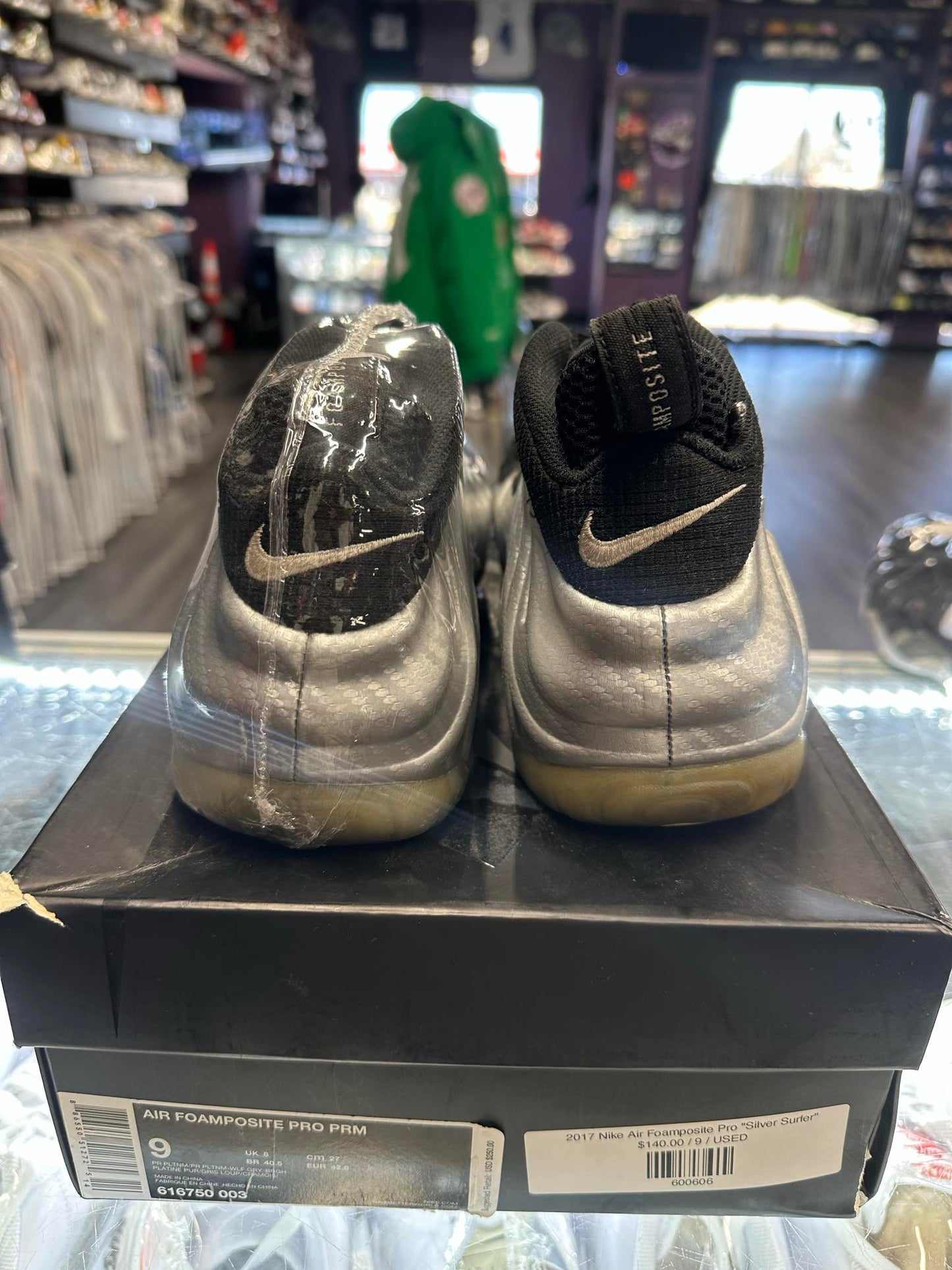 2017 Nike Air Foamposite Pro "Silver Surfer"