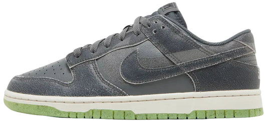2022 Nike Dunk Low SE "Halloween Caludron"