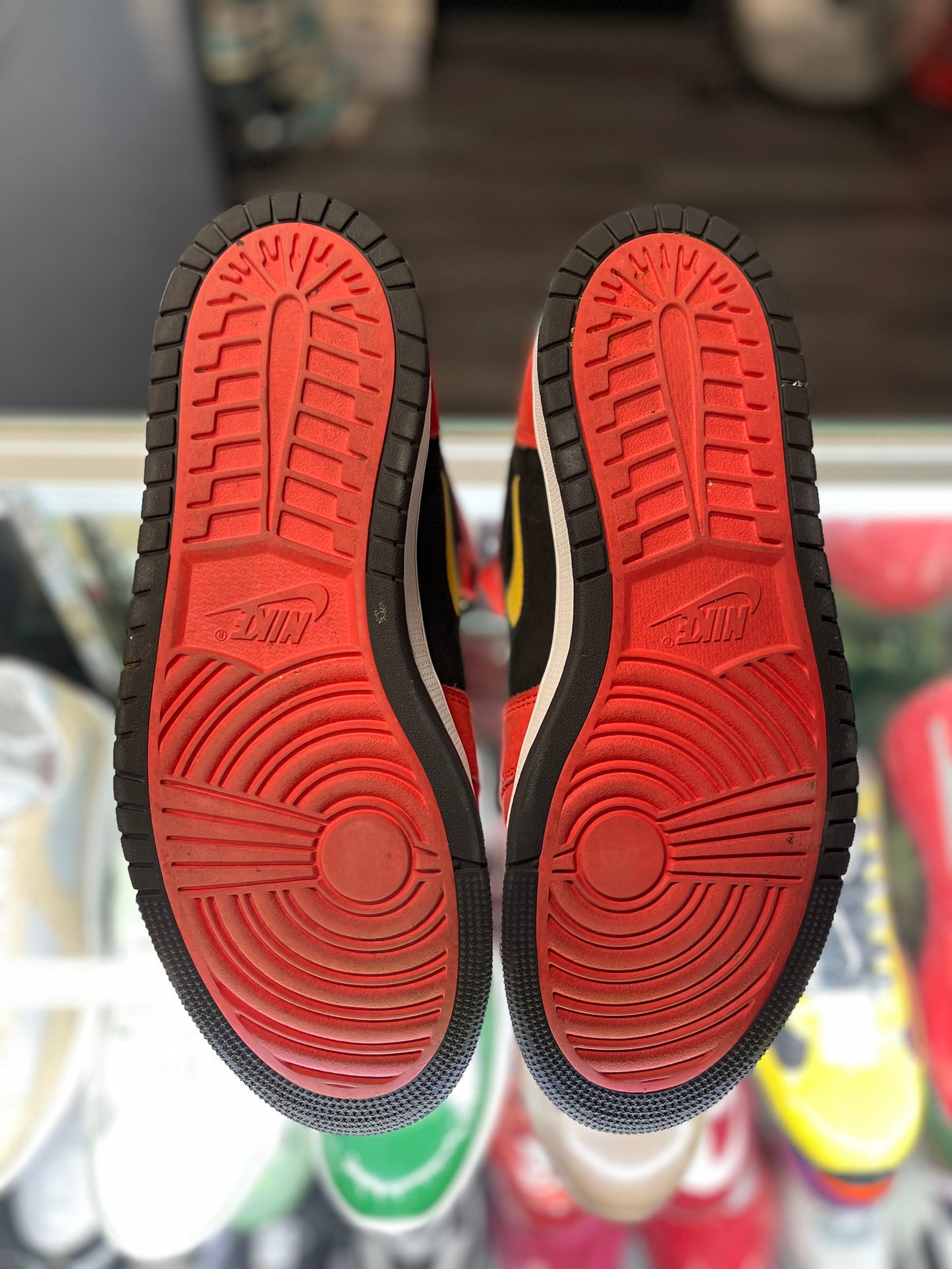 2021 Jordan 1 High Zoom Air CMFT "Black Chile Red"