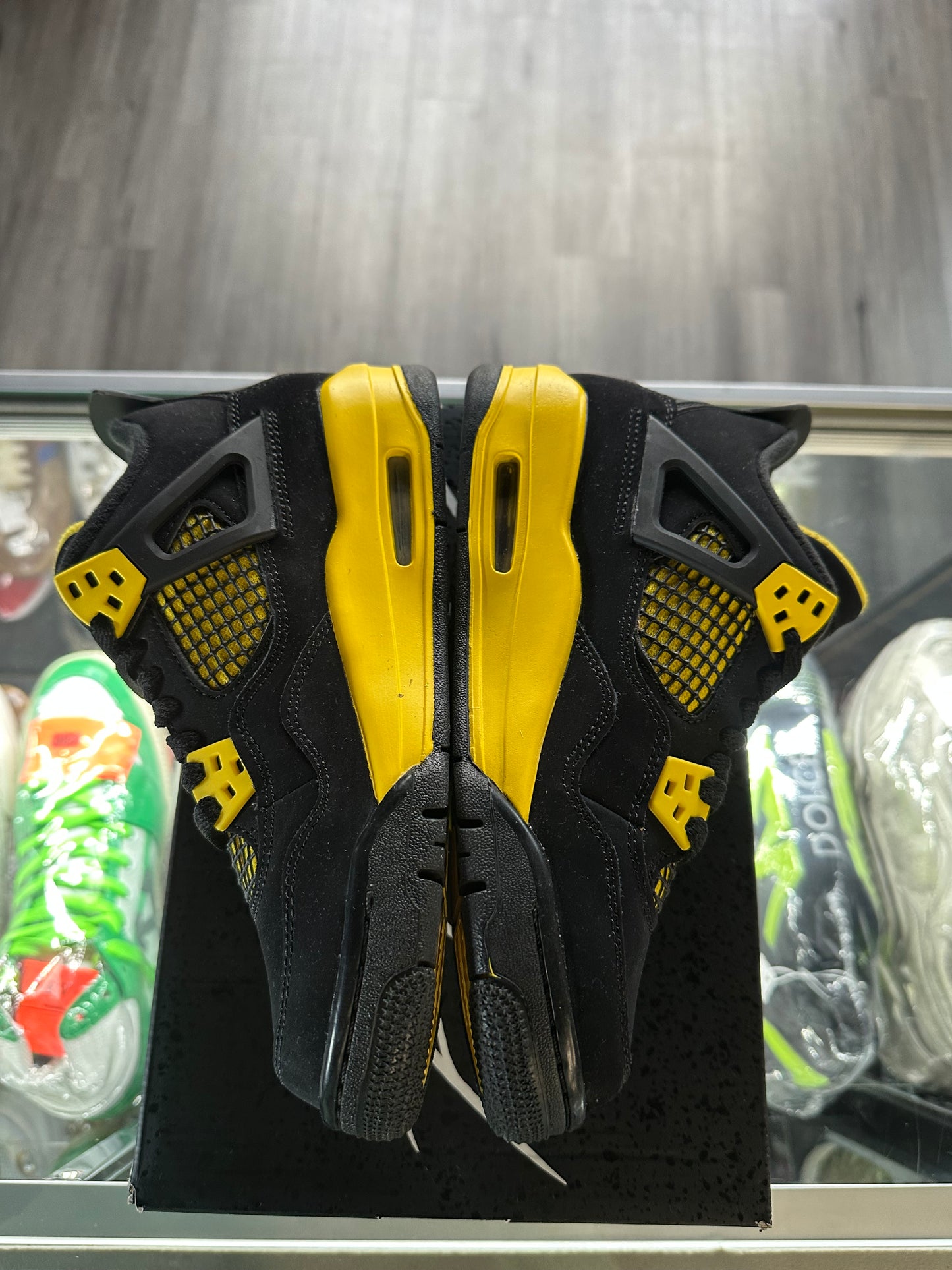 2023 Air Jordan Retro 4 "Thunder" (GS)