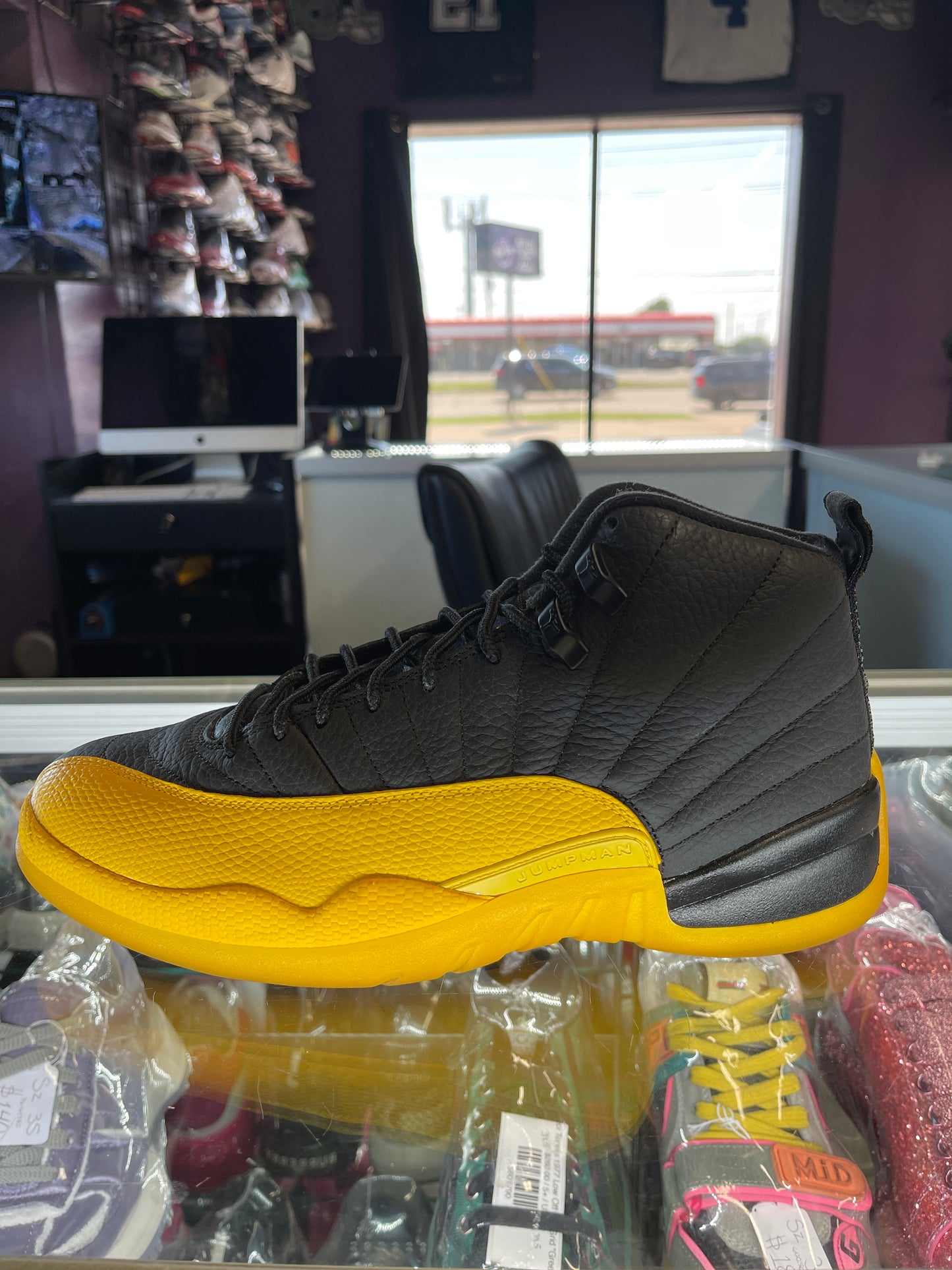 2020 Air Jordan Retro 12 "University Gold"